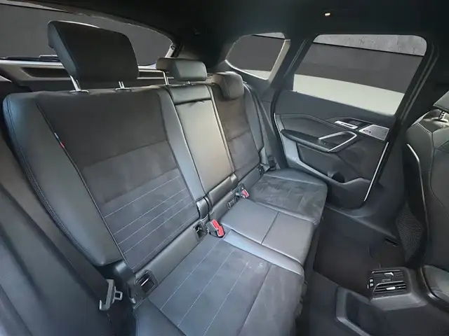 BMW X1 view 13