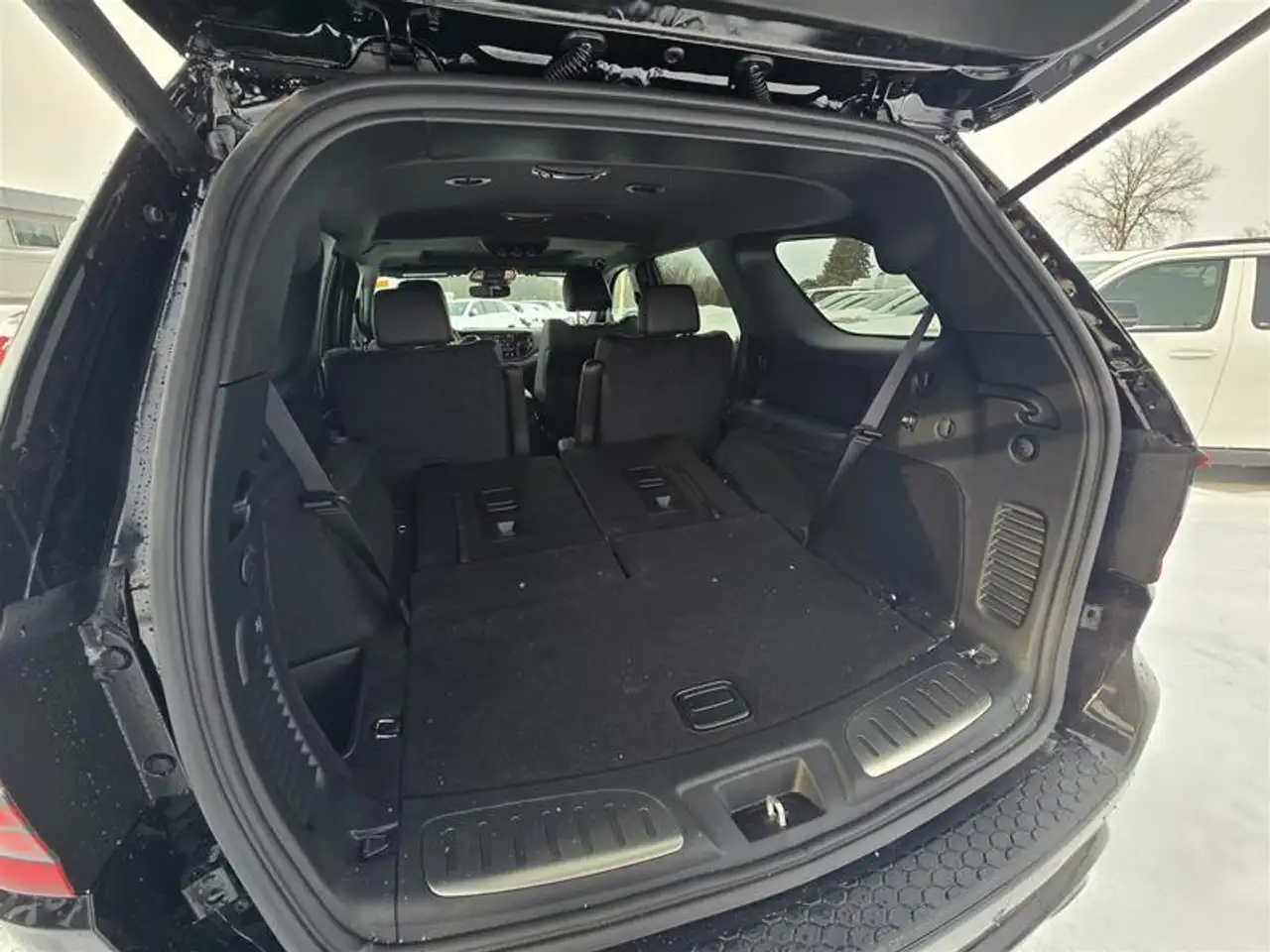 Dodge Durango снимка Dodge Durango
