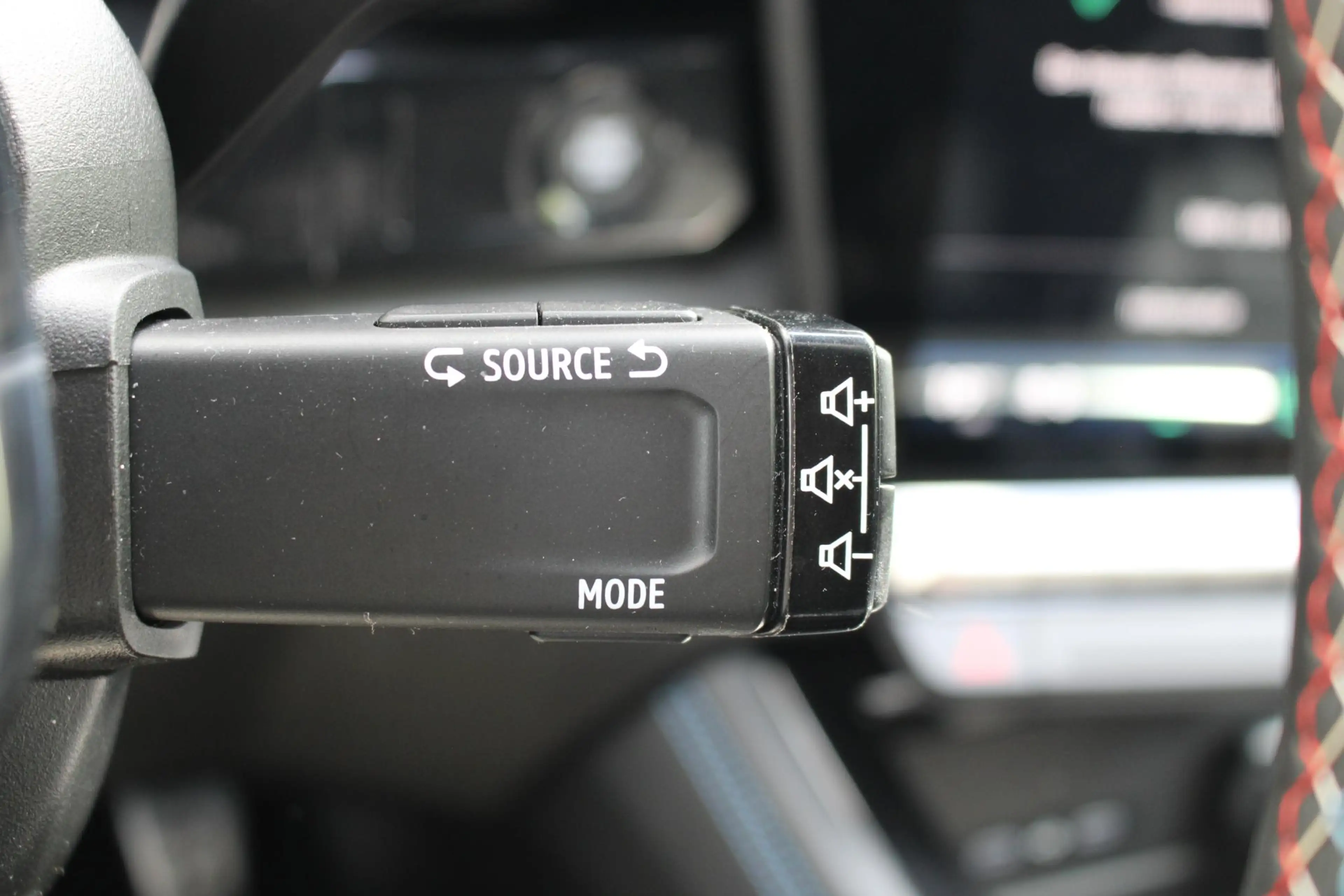 Renault Espace E-Tech full hybrid 200 esprit Alpine 7p. Automaat — photo 28