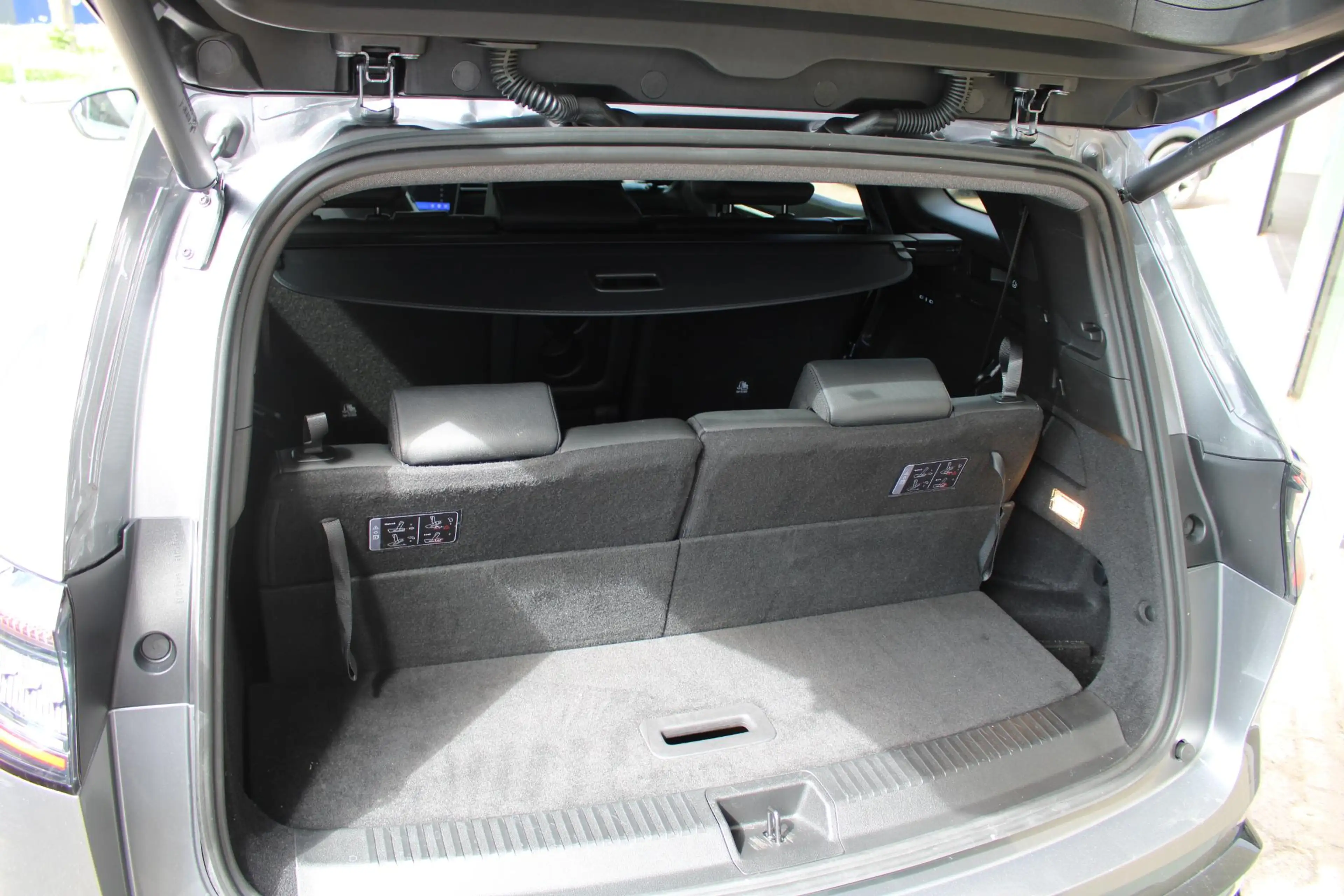 Renault Espace E-Tech full hybrid 200 esprit Alpine 7p. Automaat — photo 9