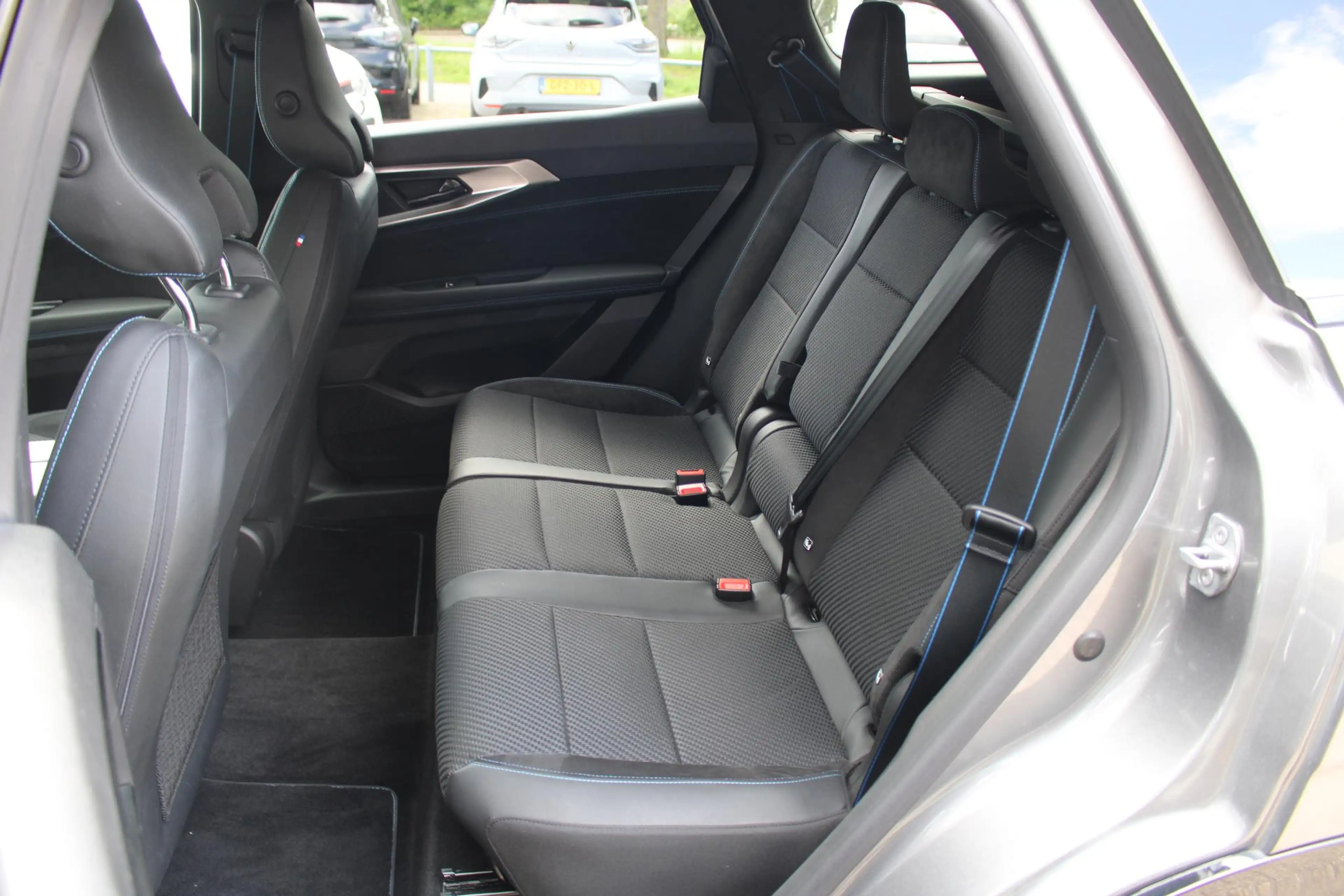 Renault Espace E-Tech full hybrid 200 esprit Alpine 7p. Automaat — photo 39
