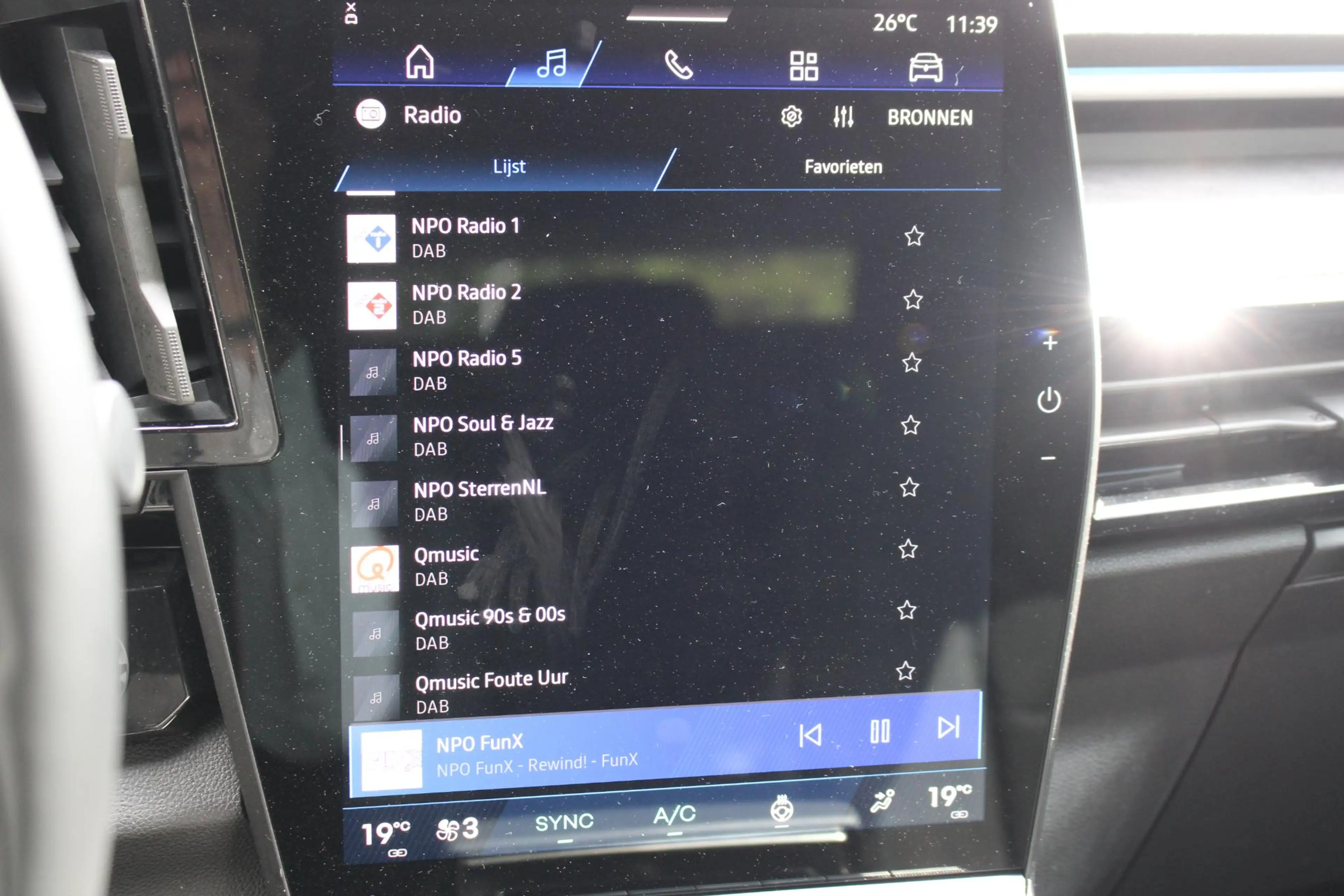 Renault Espace E-Tech full hybrid 200 esprit Alpine 7p. Automaat — photo 12