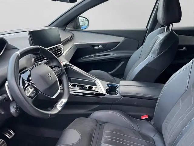 Peugeot 3008 view 8