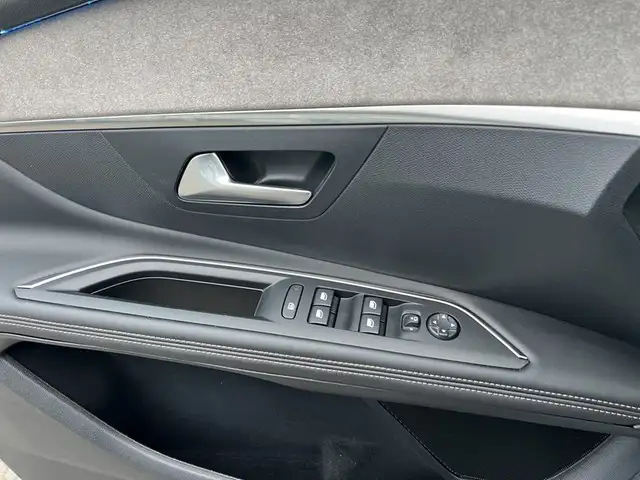 Peugeot 3008 view 14