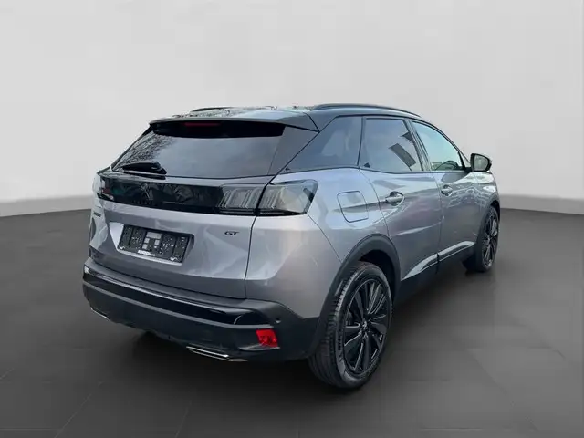 Peugeot 3008 view 5