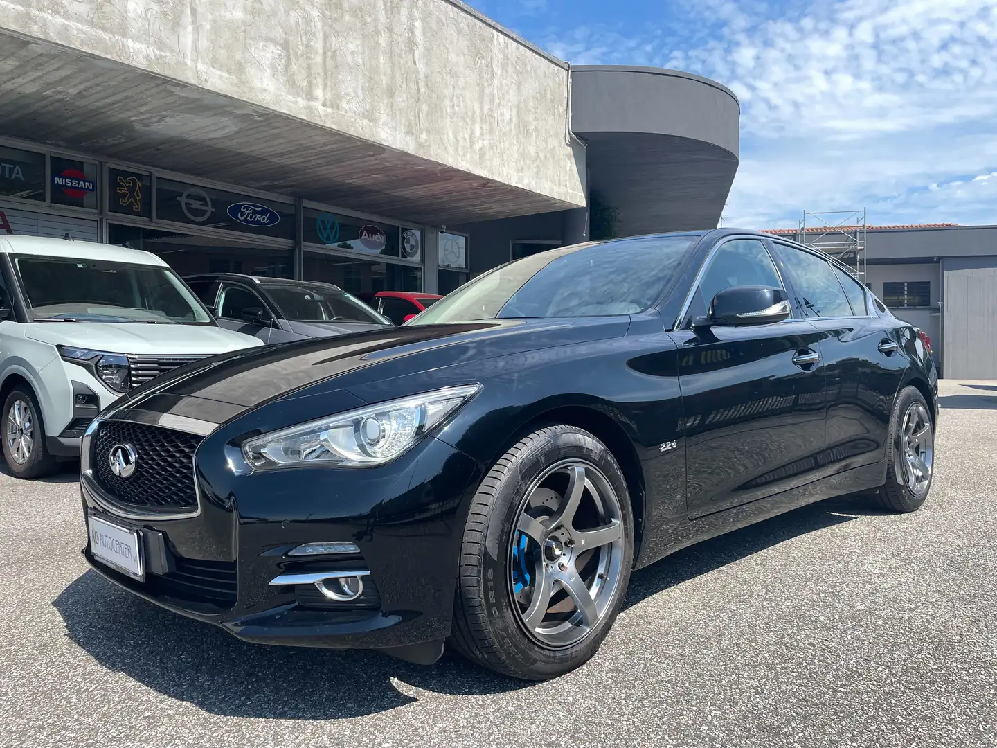 Infiniti Q50 Q50 2014 2.2d Premium auto 80.000 kM !!! Black - 1