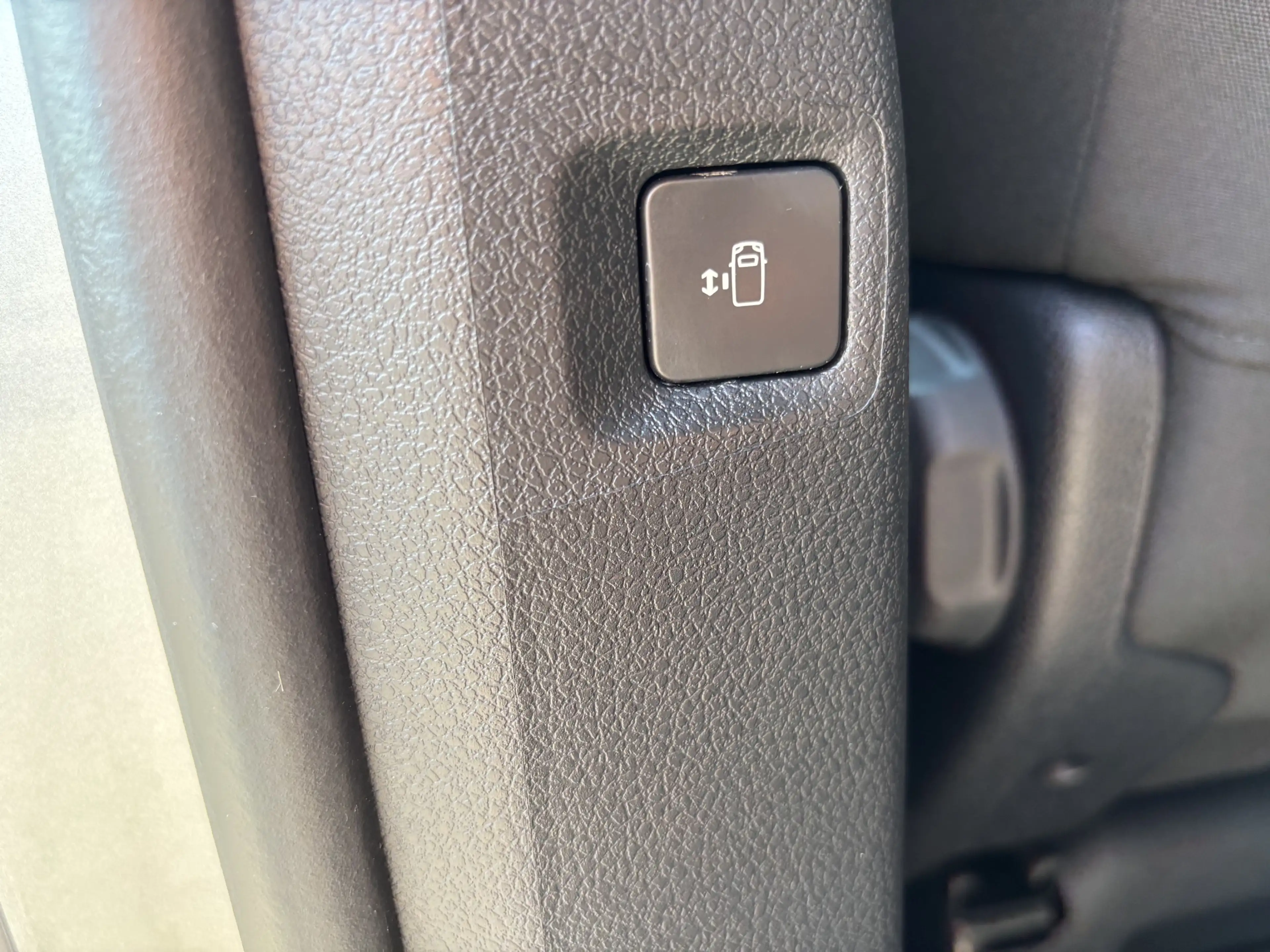 Peugeot Traveller L2 BlueHDI 180, ACC, el. Schiebetüren, AHK, uvm. — photo 14