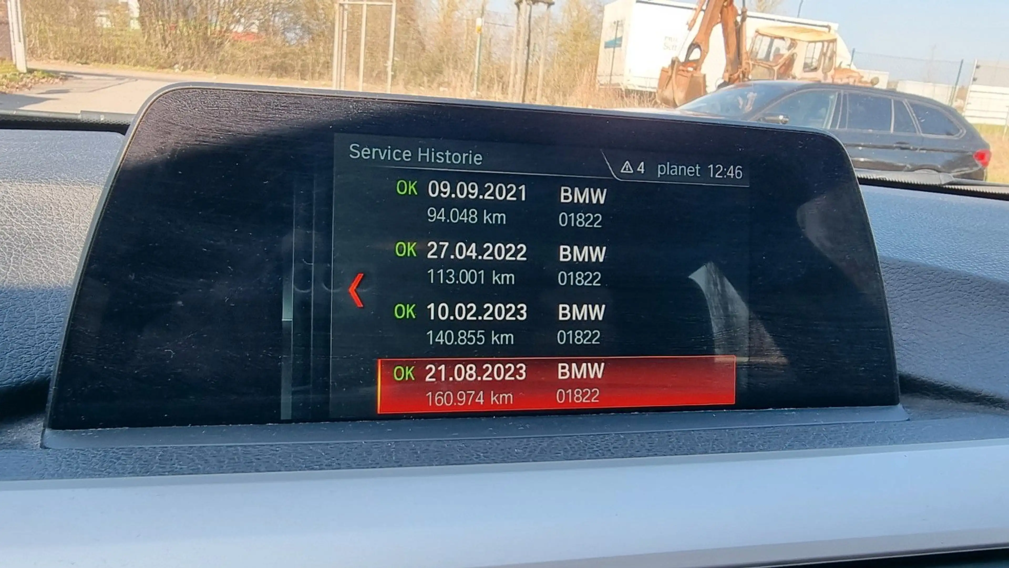 BMW 318 i Advantage Automatik Xenon 1.Hand — photo 11
