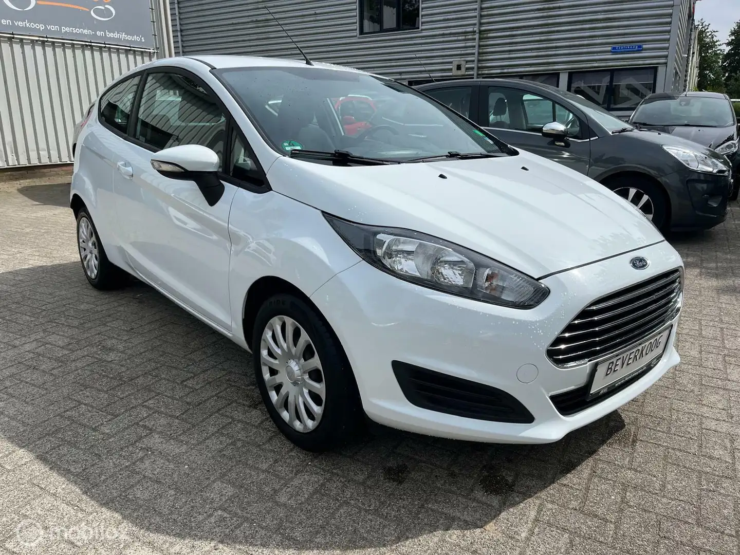 Ford Fiesta 1.25 BLACK & WHITE EDITION 6/12 GARANTIE Wit - 2
