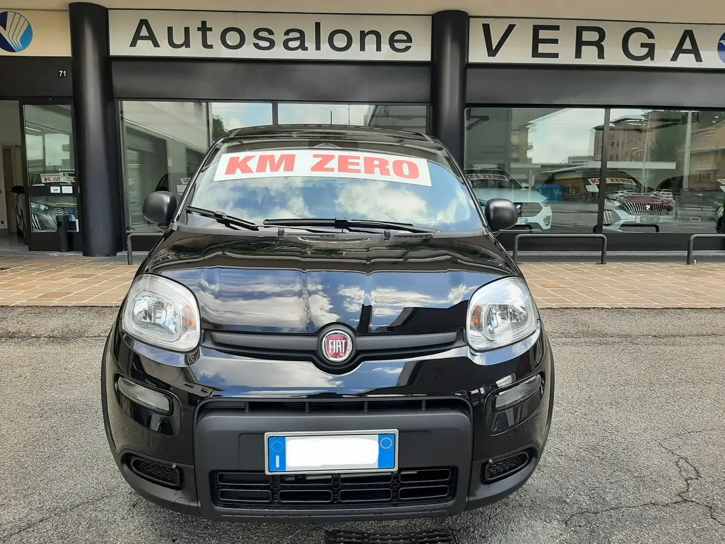 Fiat Panda 1.0 hybrid 70cv km zero nessun vincolo Nero - 2