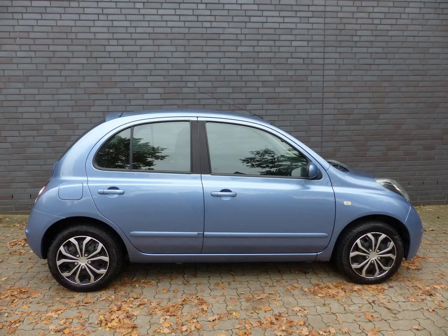 Nissan Micra Acenta Automatik/Klima/Tempomat/Bluetooth Blau - 2