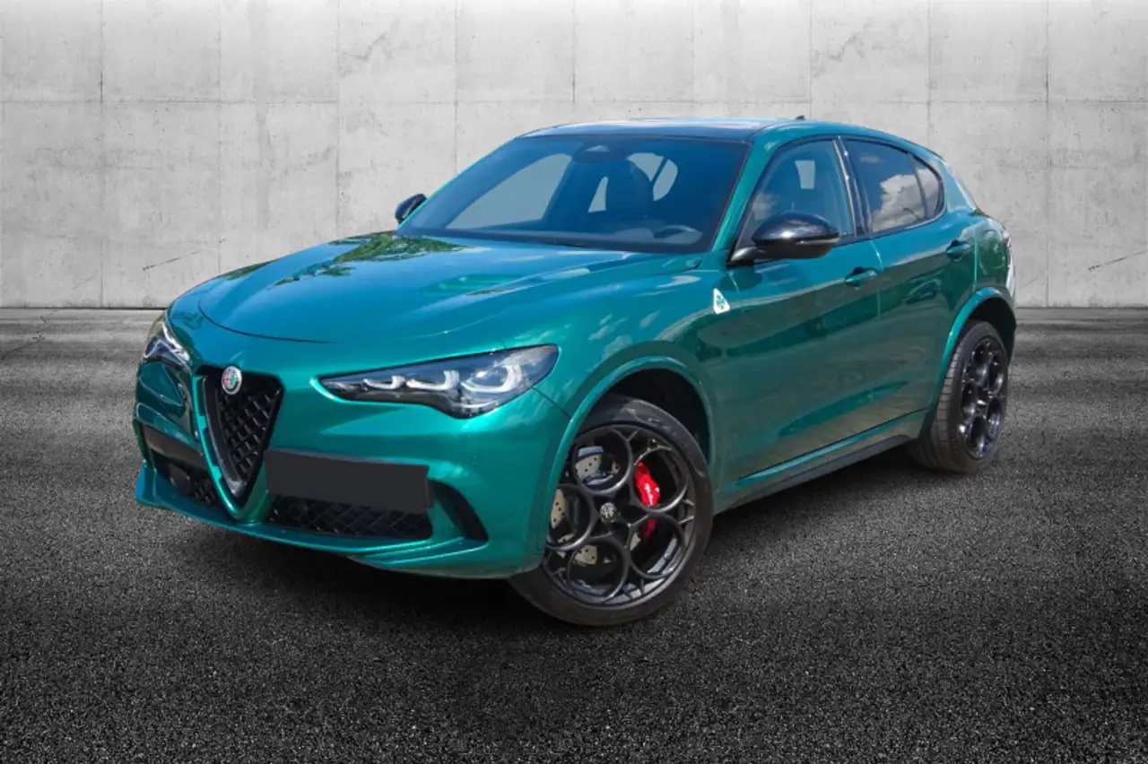 Alfa Romeo Stelvio 2025