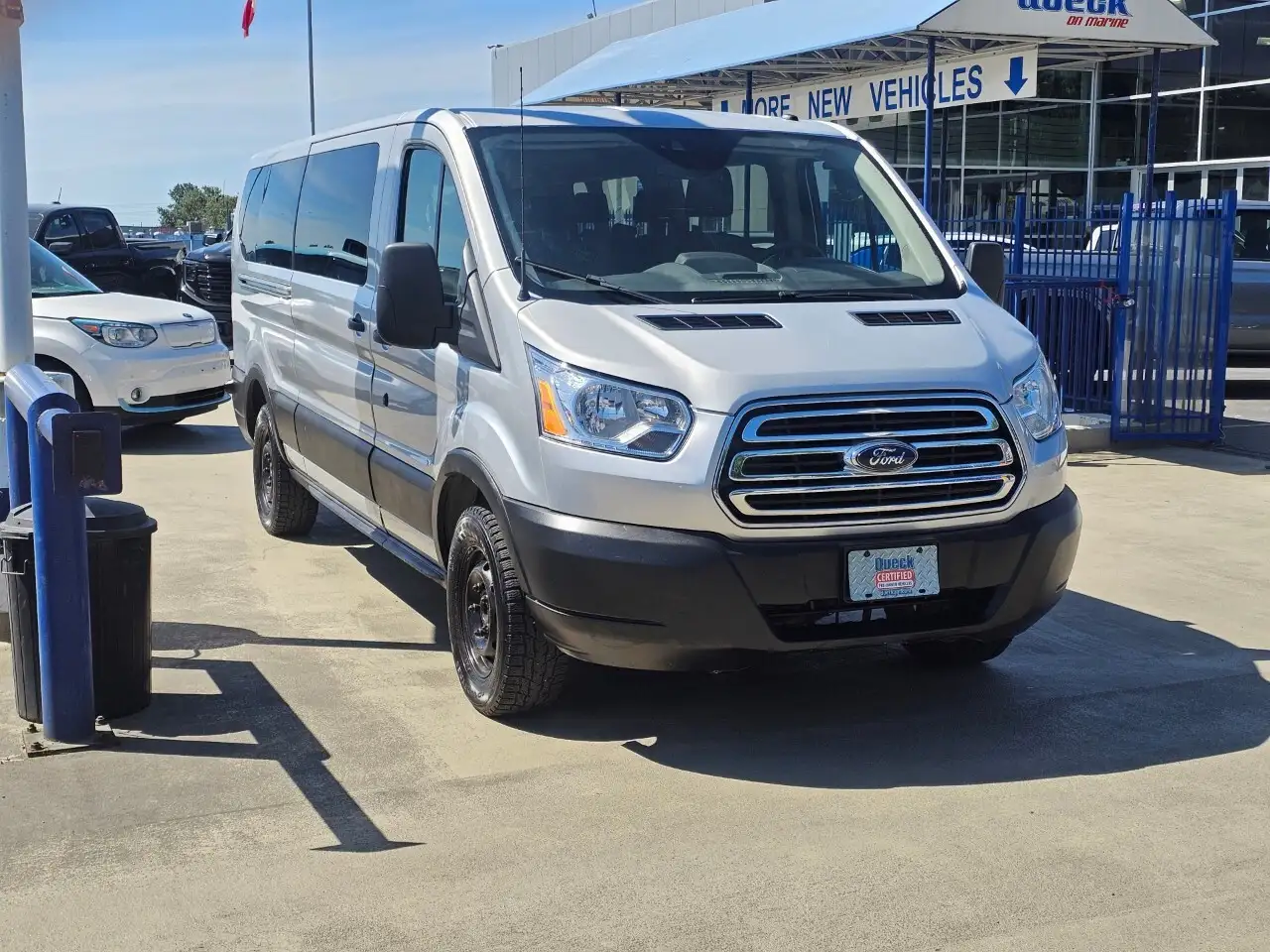Ford Transit Passenger Wagon снимка Ford Transit Passenger Wagon