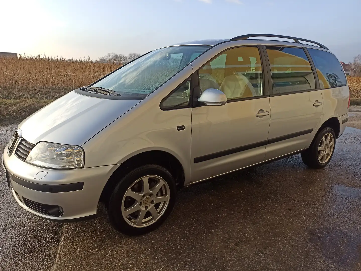 SEAT Alhambra Alhambra Salsa 1,9 TDI PD 4WD Salsa Silber - 2
