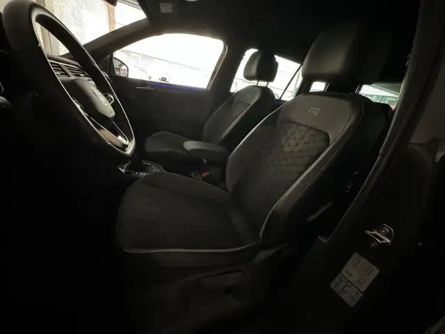 Volkswagen Tiguan view 9