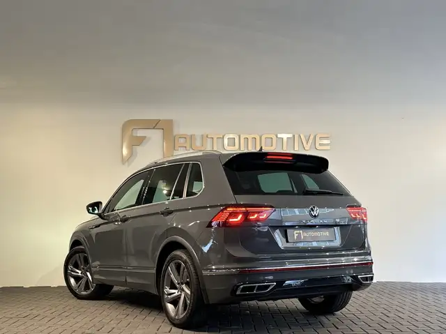 Volkswagen Tiguan view 6