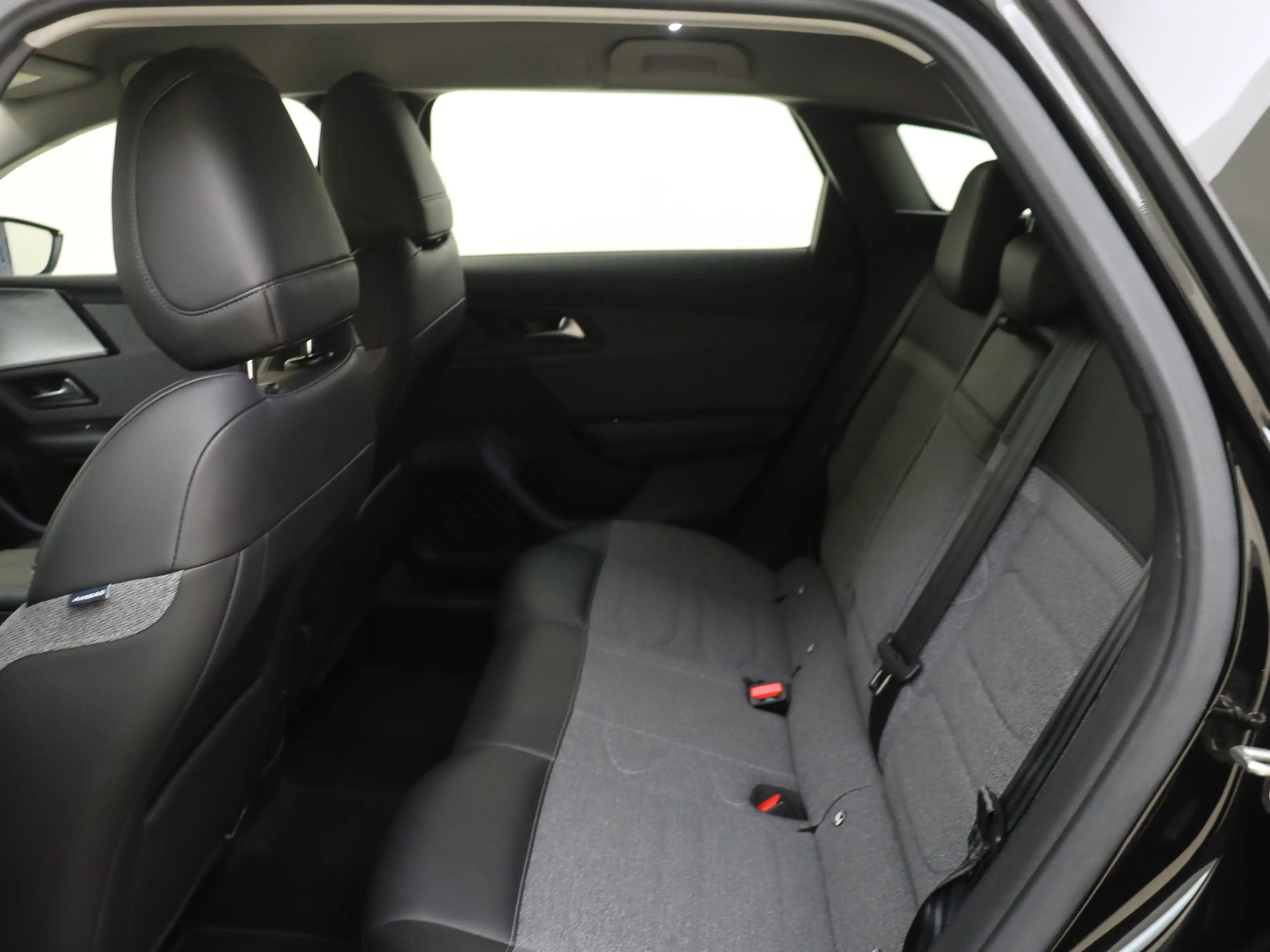 Citroen C5 X 1.2 PureTech Business I AUTOMAAT I NAVIGATIE I PAR — photo 12