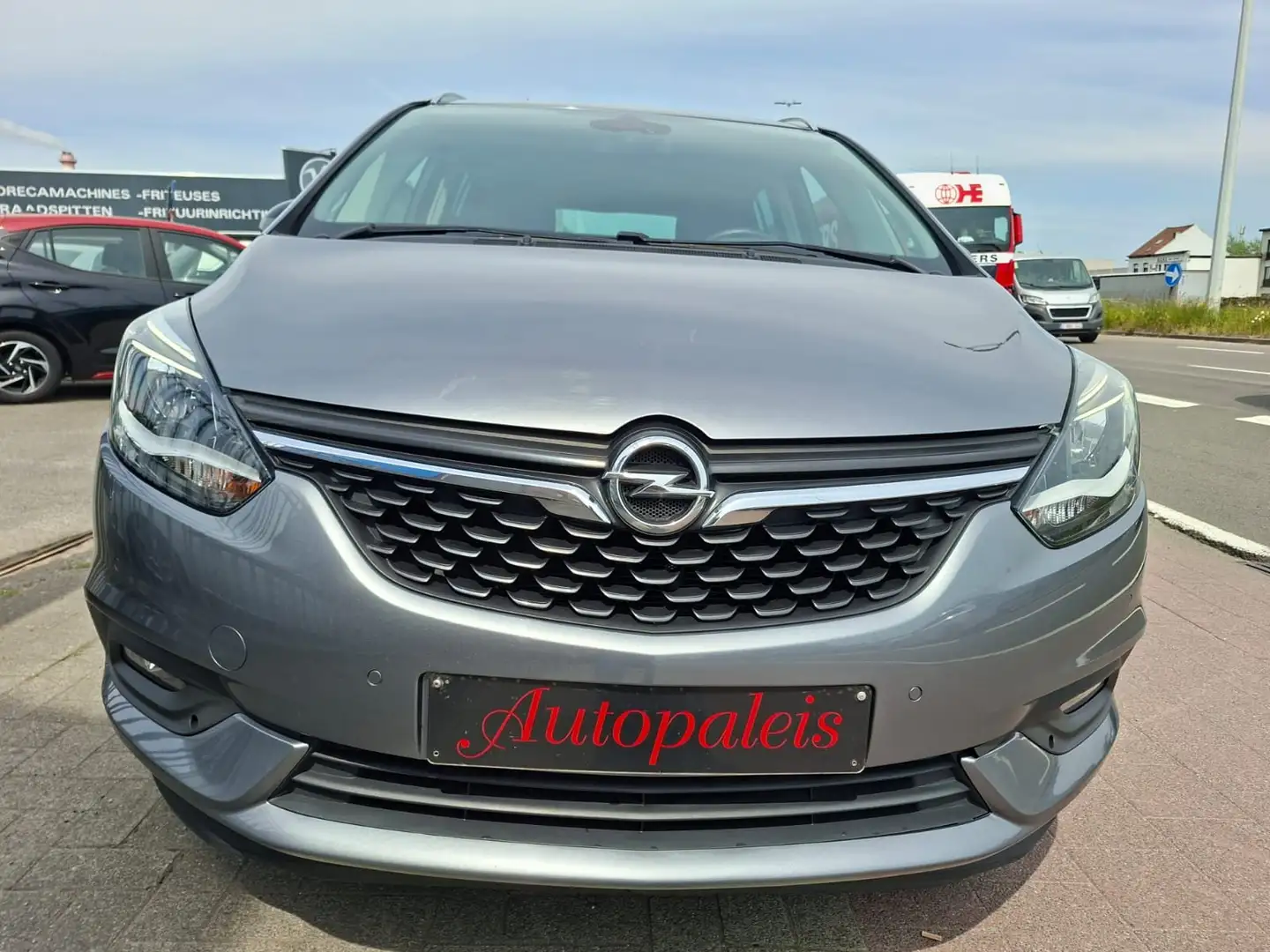 Opel Zafira 1.4 Turbo ECOTEC Innovation Серый - 1
