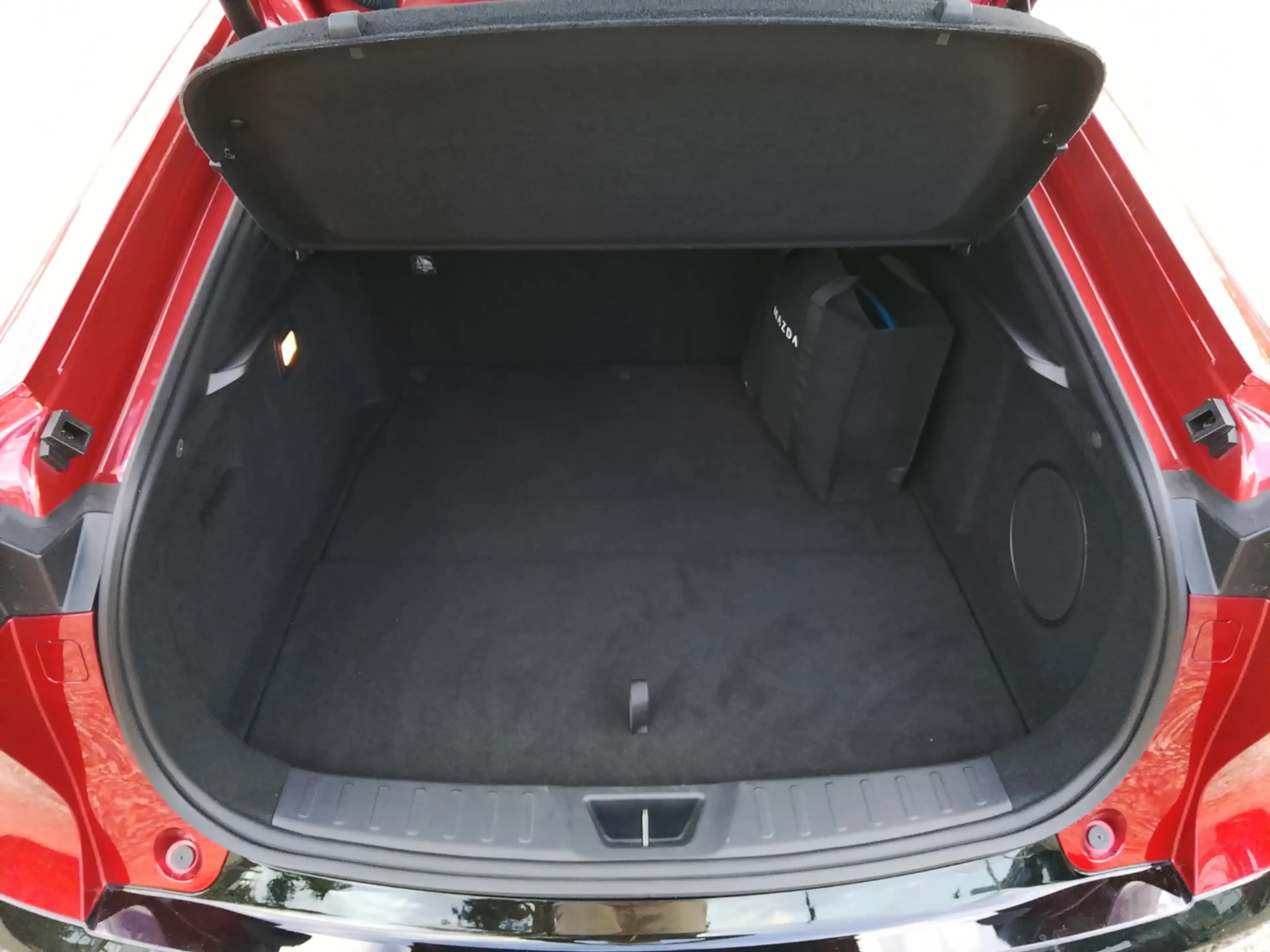 Mazda 6e 5HB EV 258ps 1AT RWD Takumi — photo 8