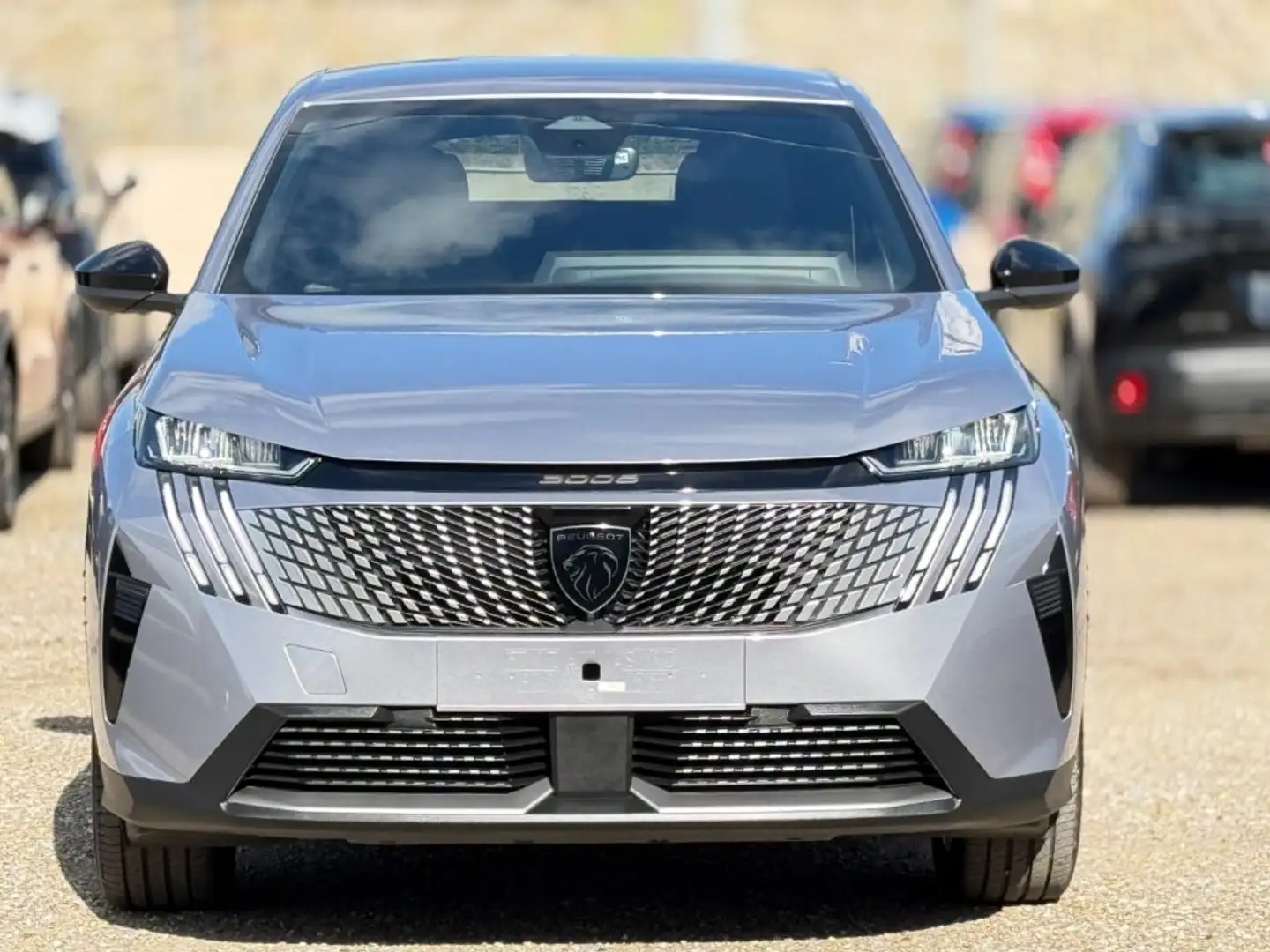 Peugeot 3008 Hybrid 145 e-DCS6 Allure Grigio - 2