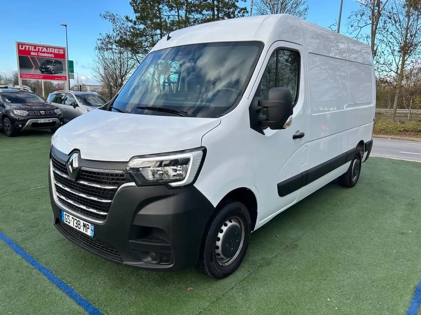 Renault Master Vu 33 L2H2 (19.990 HT) 2.3 DCI 135 GRAND CONFORT Weiß - 1