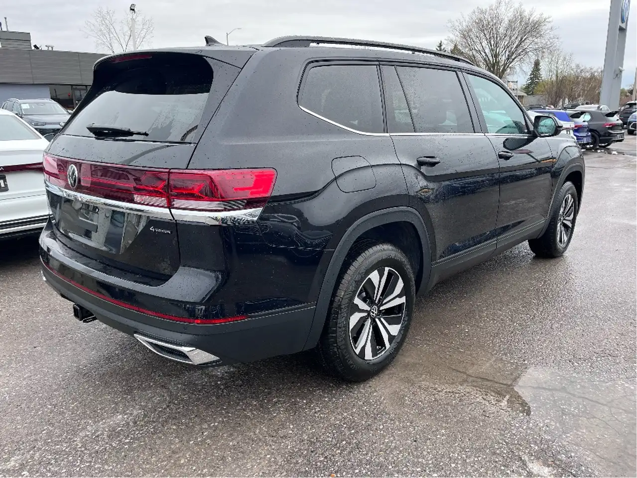 Volkswagen Atlas снимка Volkswagen Atlas