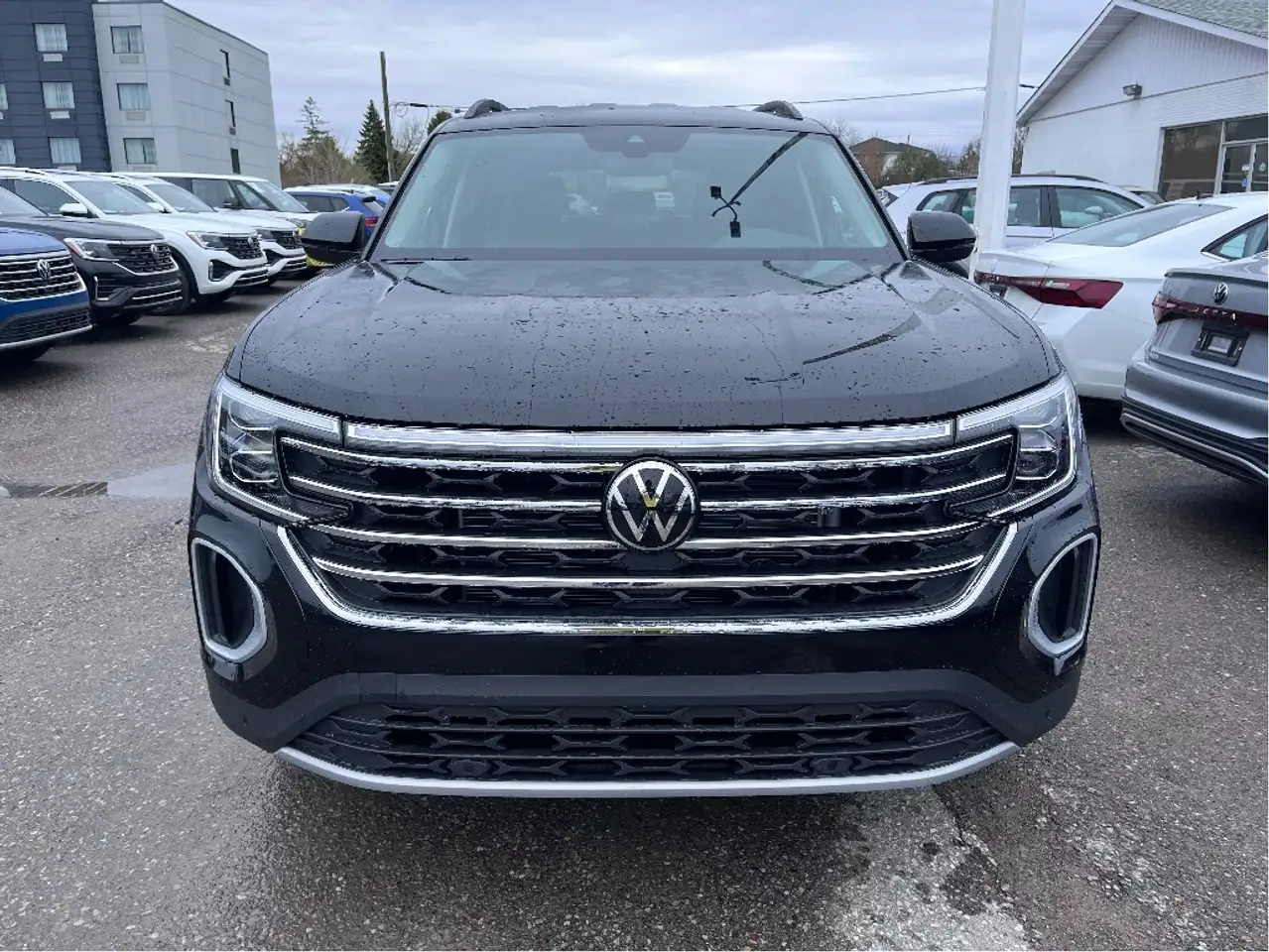 Volkswagen Atlas снимка Volkswagen Atlas