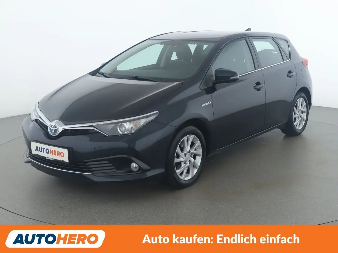 Toyota Auris 1.8 Hybrid Active Grau - 1