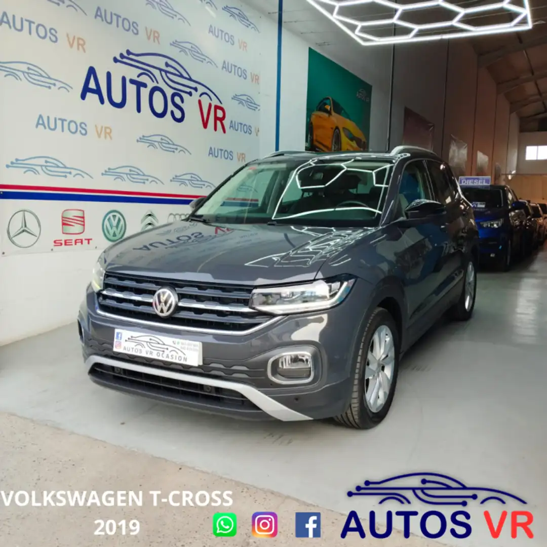 Volkswagen T-Cross 1.0 TSI Sport DSG7 85kW Gris - 1