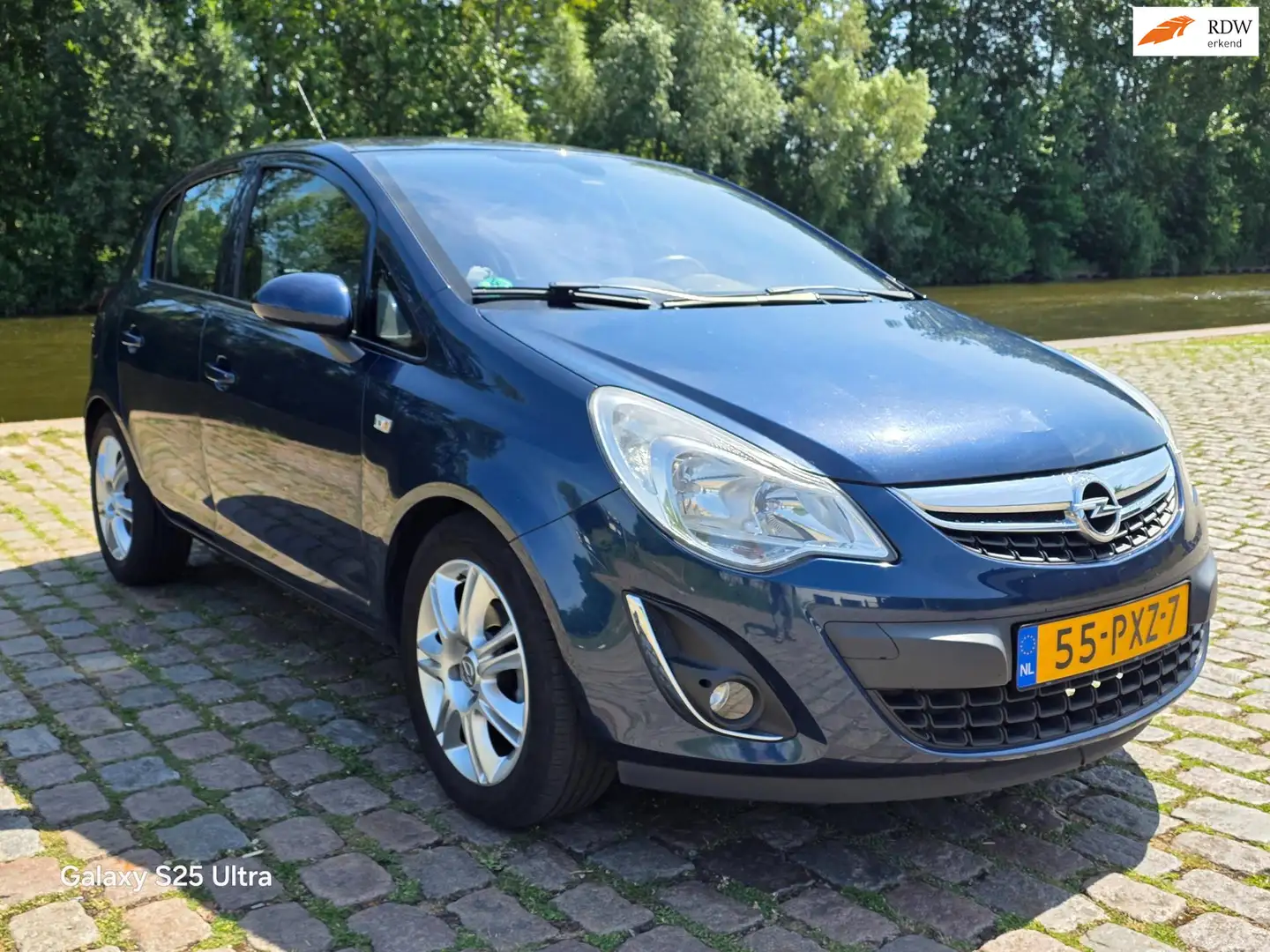 Opel Corsa 1.2-16V Cosmo Airco cruis control cv op afs elektr Bleu - 1