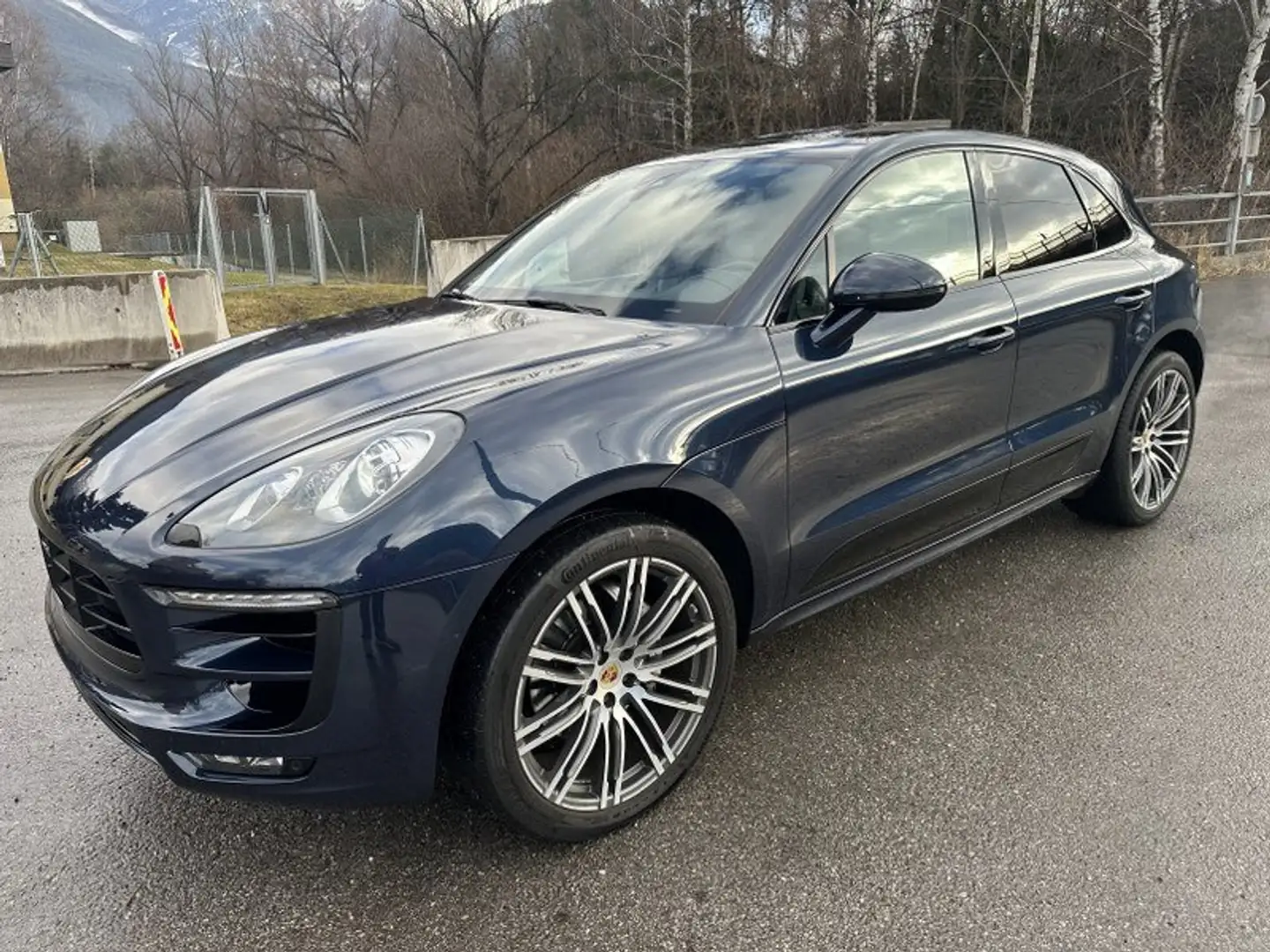 Porsche Macan S Turbo Sport Design 21" Blau - 1