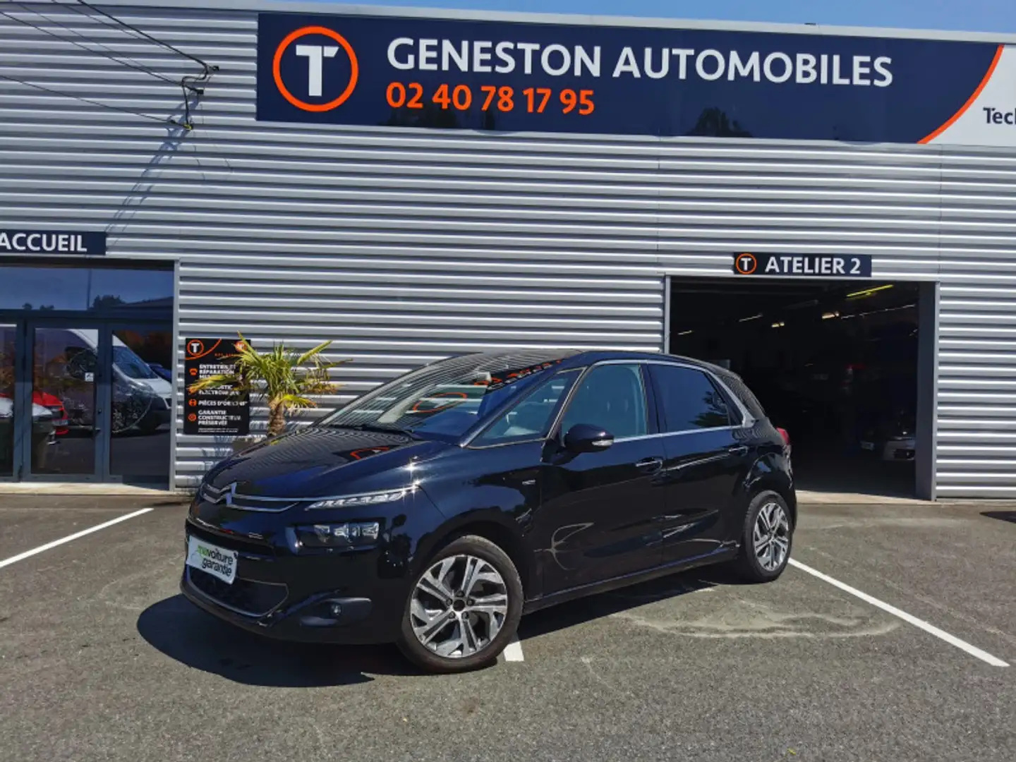 Citroen C4 Picasso BLUEHDI 150CH EXCLUSIVE S\u0026S EAT6 Noir - 1