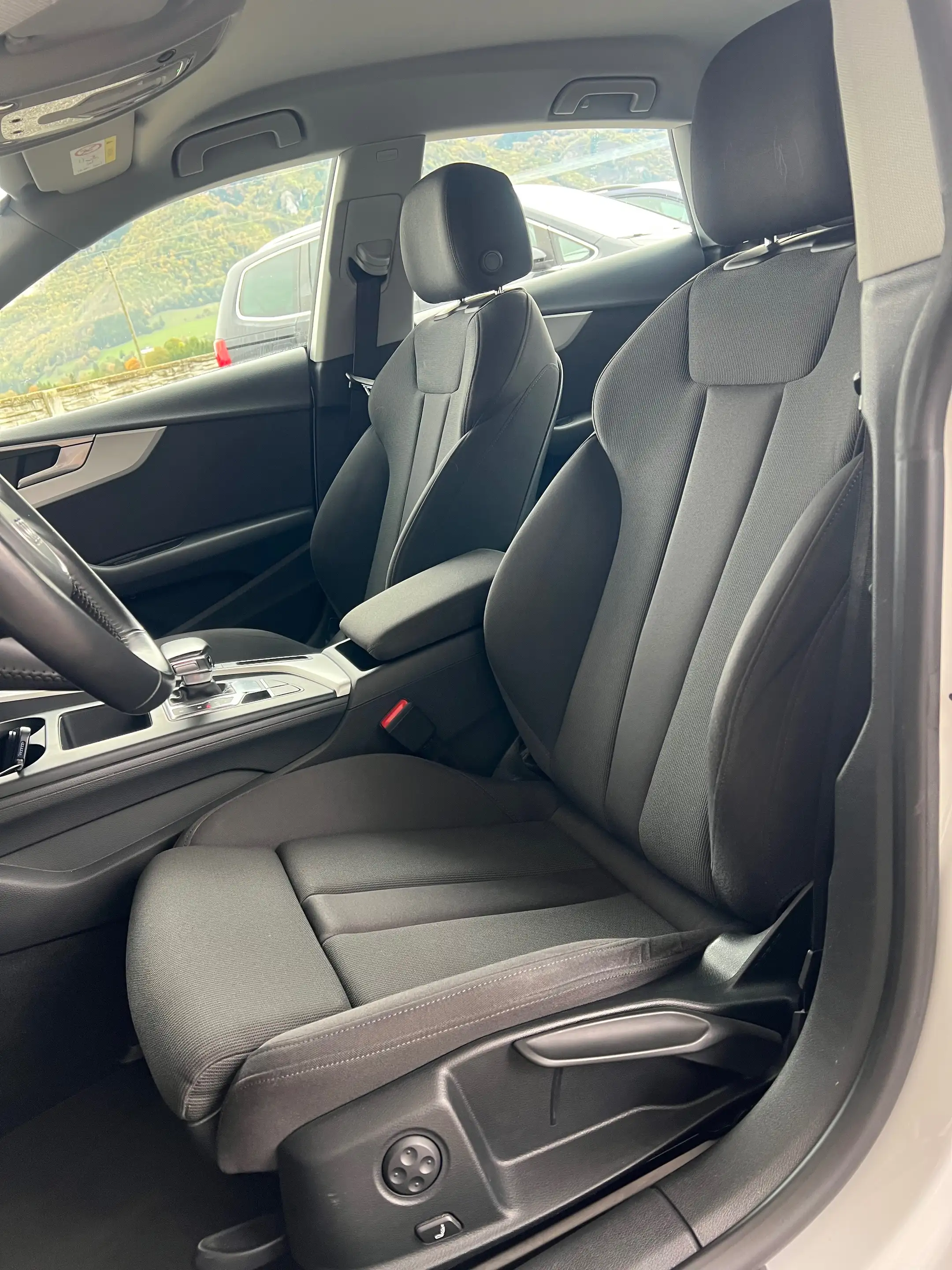 Audi A5 40 TDI Sportback — photo 11