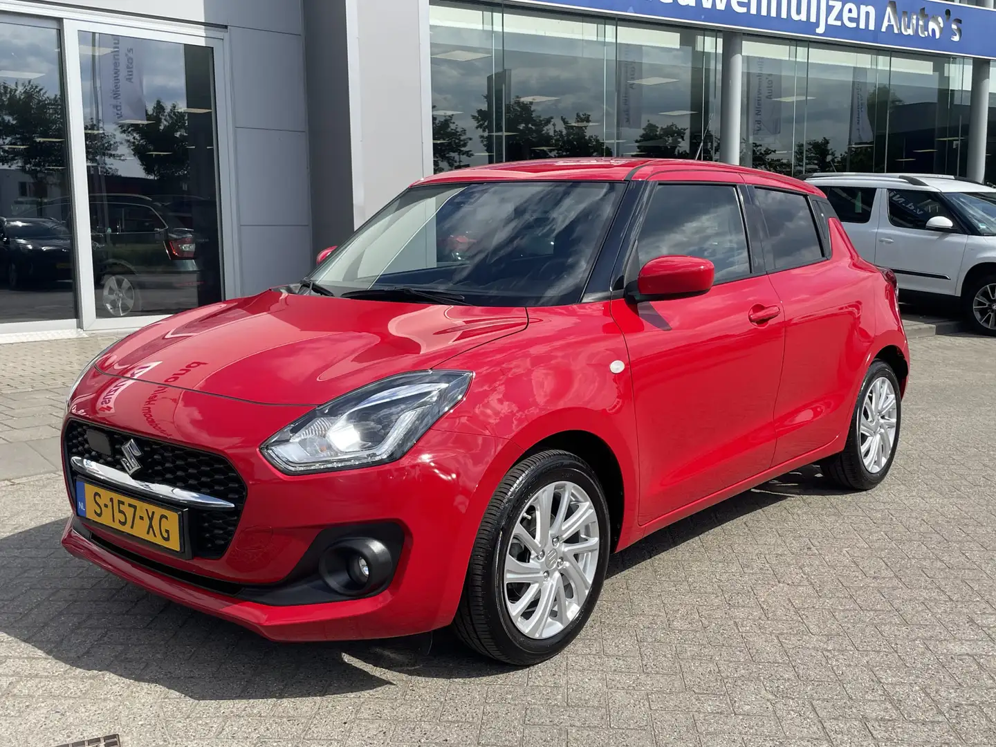 Suzuki Swift 1.2 Select Smart Hybrid | Stoelverwarming | Carpla Rouge - 2