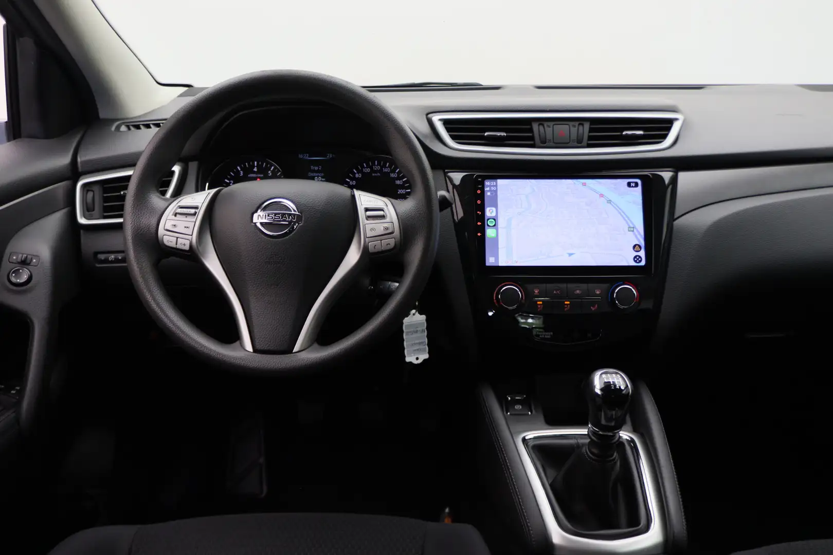 Nissan Qashqai 1.2 Visia Apple Carplay, Cruise, Airco, Bluetooth, Grijs - 2