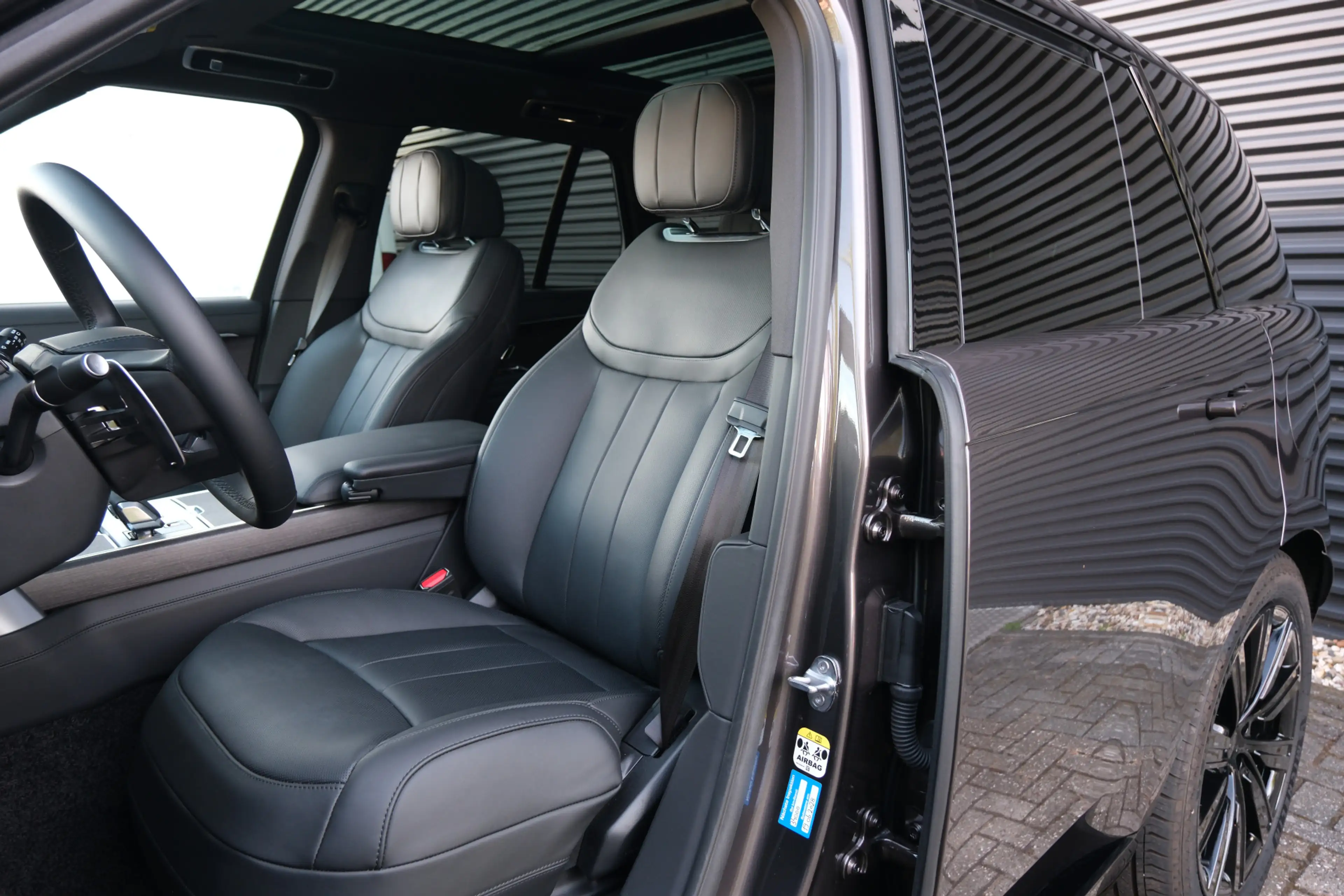 Land Rover Range Rover 3.0 P460e HSE | NP € 177.312,- | Elektrische trekh — photo 4