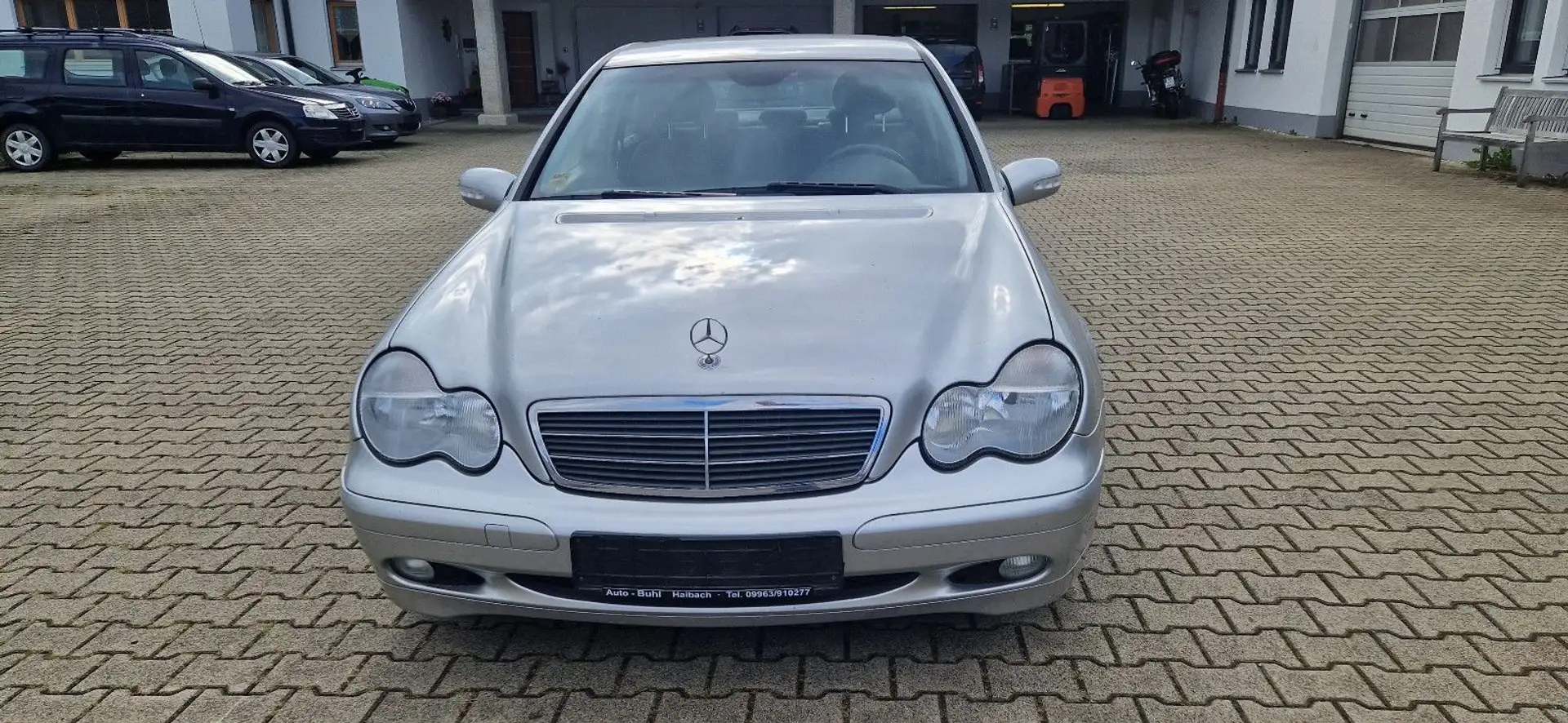 Mercedes-Benz C 200 C -Klasse Lim. C 200 CDI Silber - 2