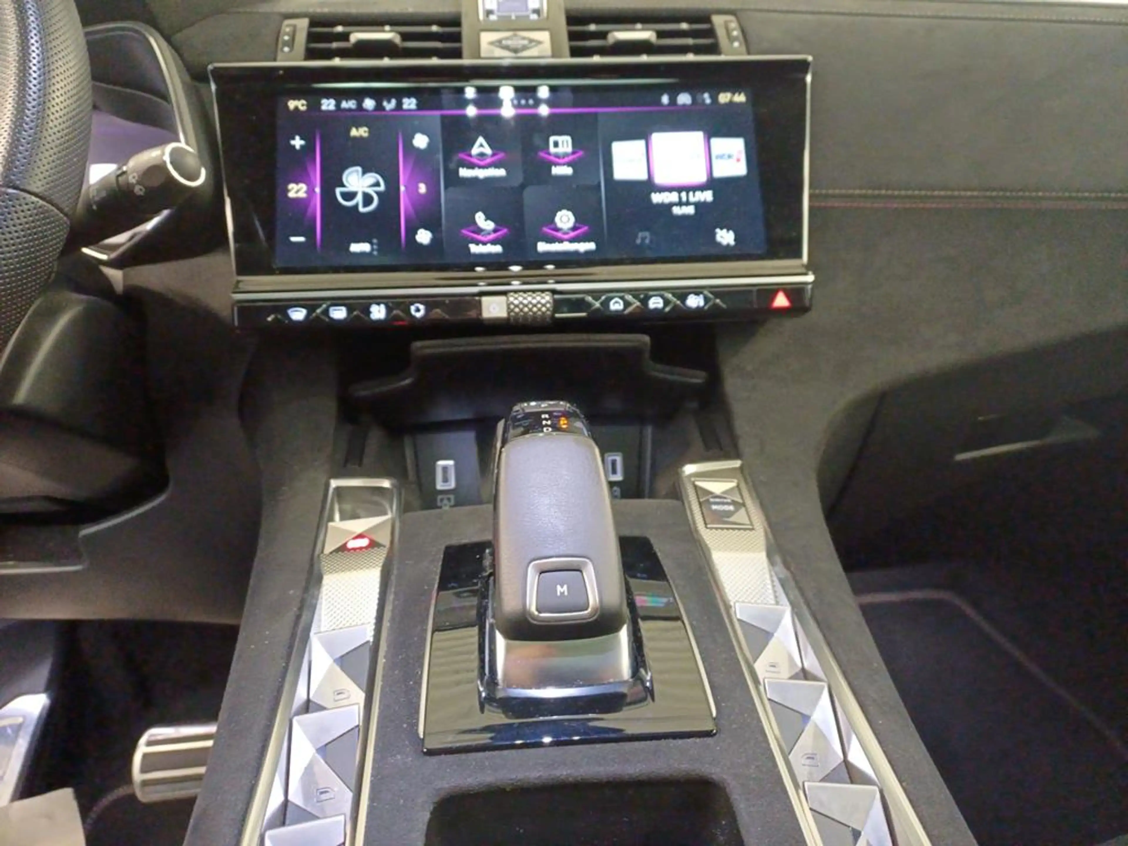 DS Automobiles DS 7 Performance Line+ Blue HDI 130 — photo 11