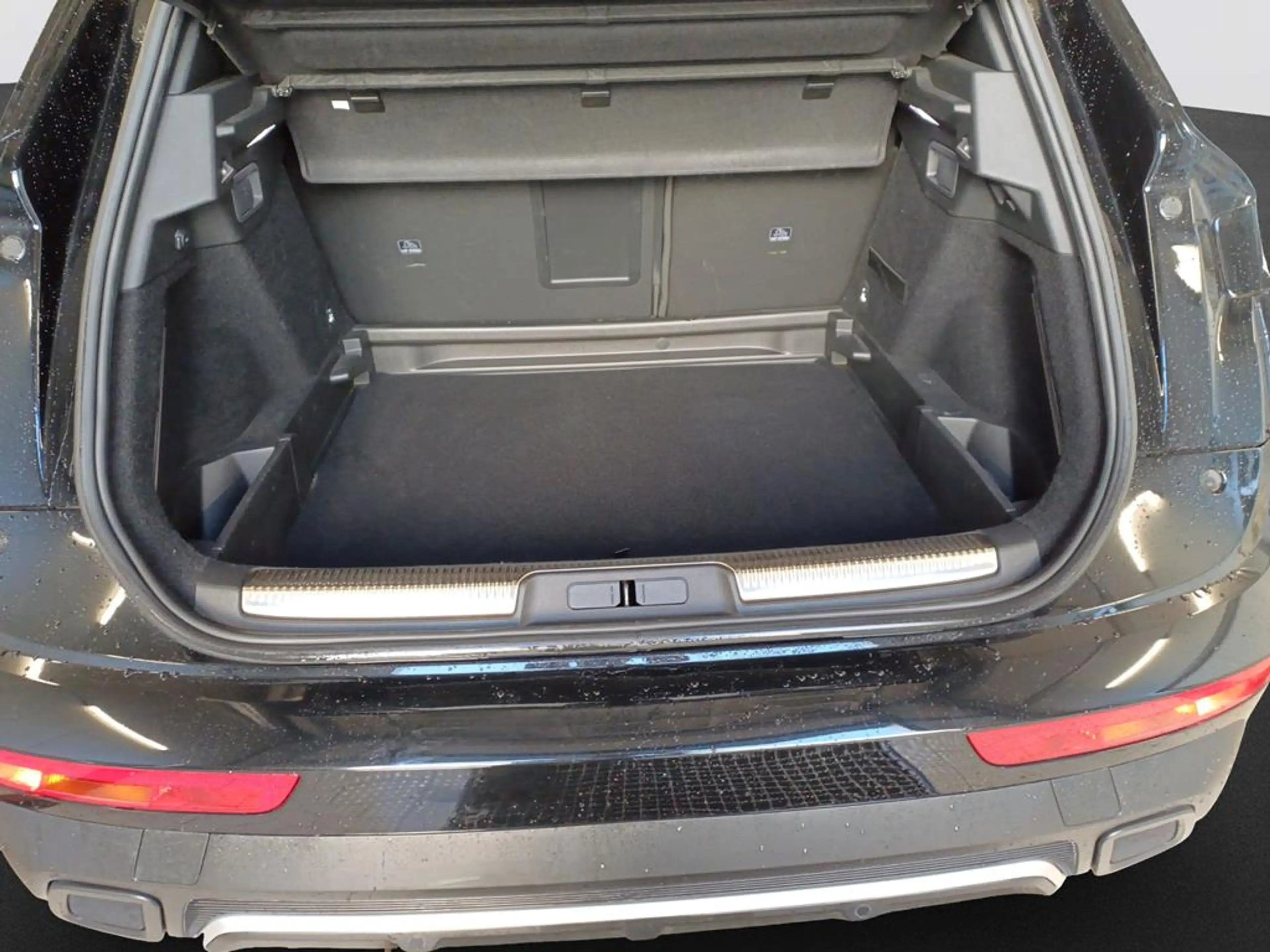 DS Automobiles DS 7 Performance Line+ Blue HDI 130 — photo 6