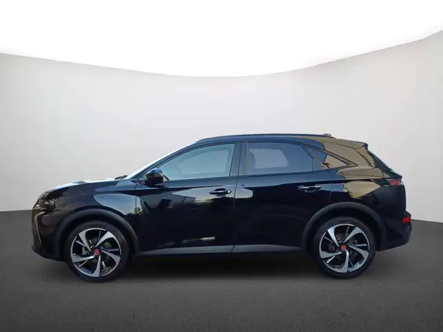 DS Automobiles DS 7 view 4