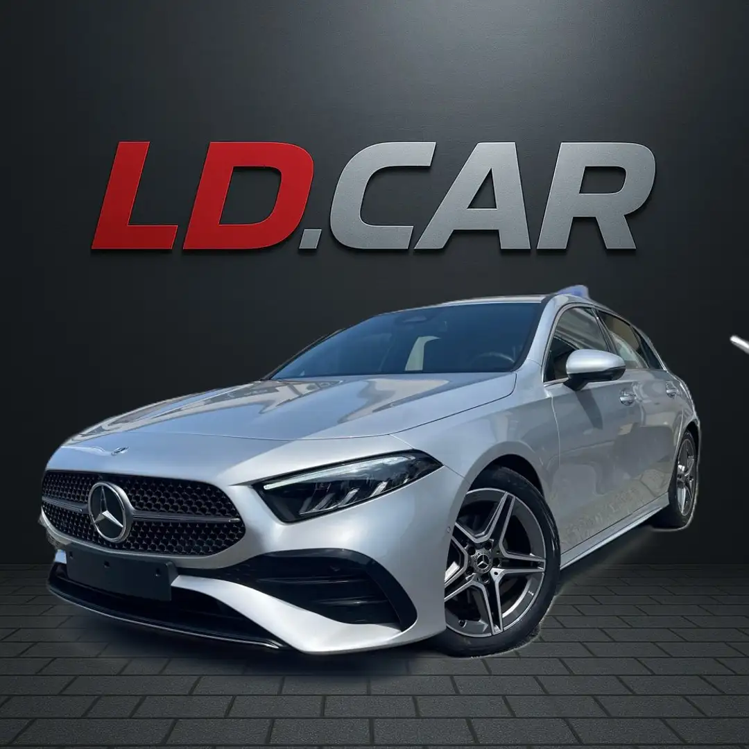Mercedes-Benz A 180 180d AMG Line Premium Sport auto Argento - 1