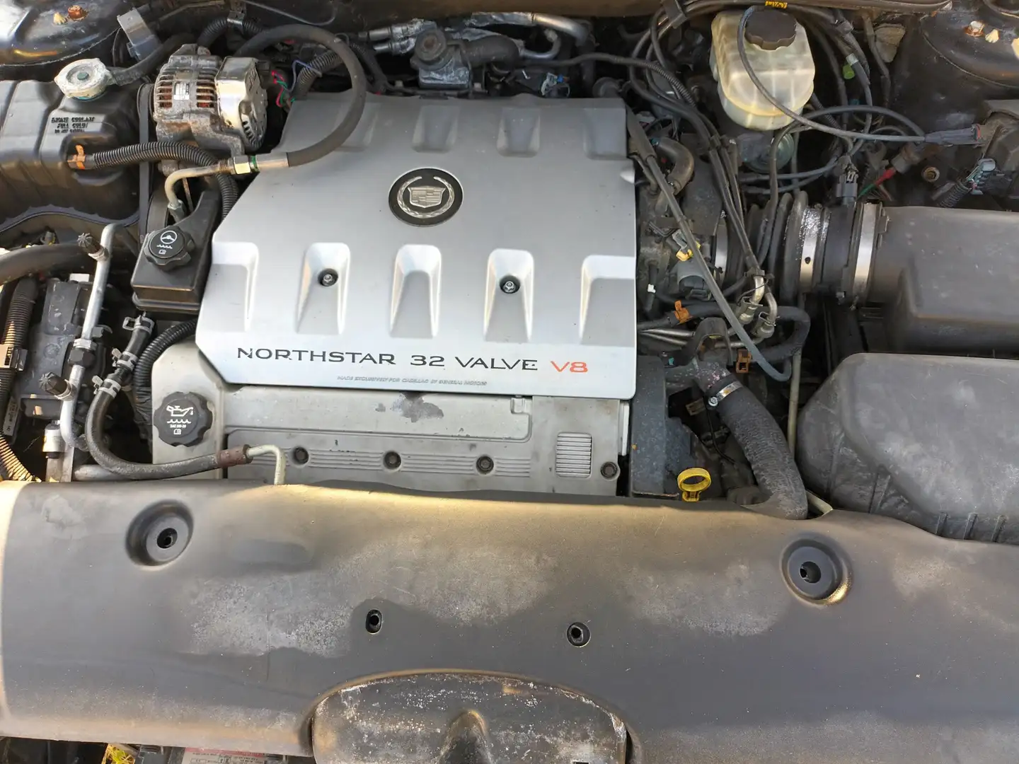 Cadillac Deville - 1