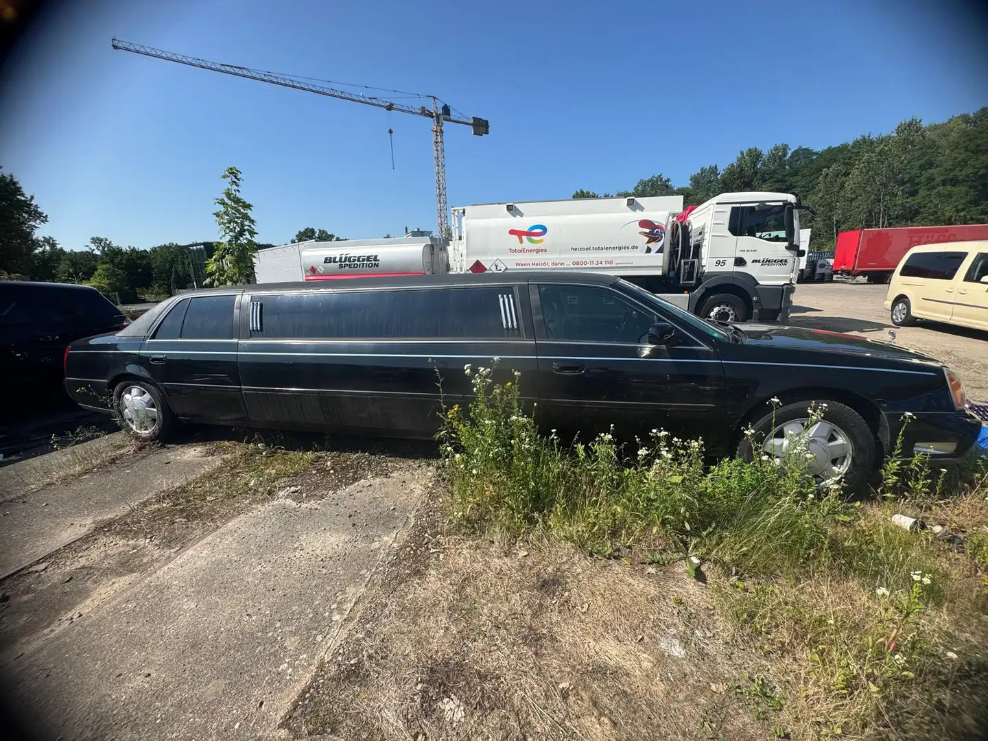 Cadillac Deville - 2