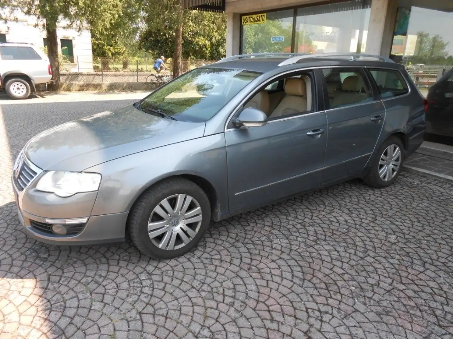 Volkswagen Passat 2.0 16V TDI 4mot. Var. Highline Export Grigio - 1