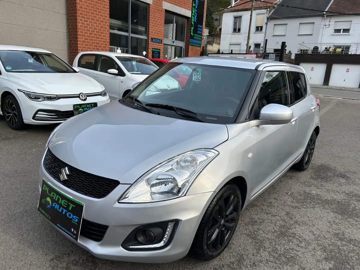 Suzuki Swift 1.2i 5 PORTES AIRCO BLUETOOTH GARANTIE 12 MOIS Grijs - 1