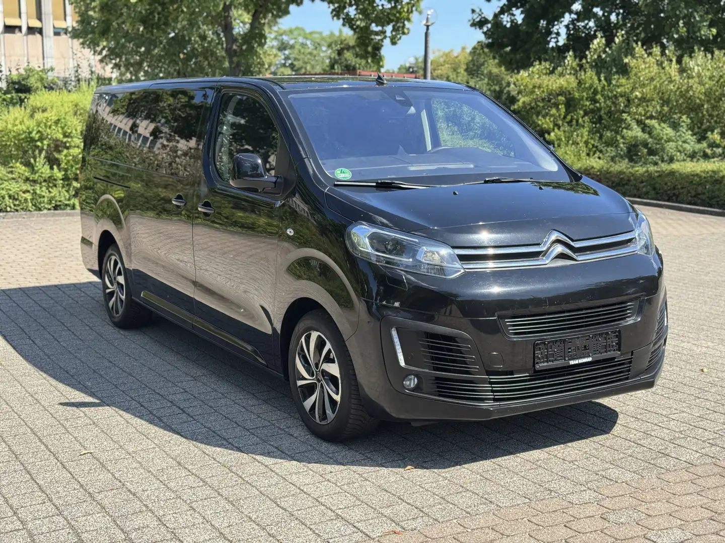 Citroen Spacetourer 2.0 BlueHDi 150 S&S L3 Shine 8Sitz led R-Kamera Noir - 1