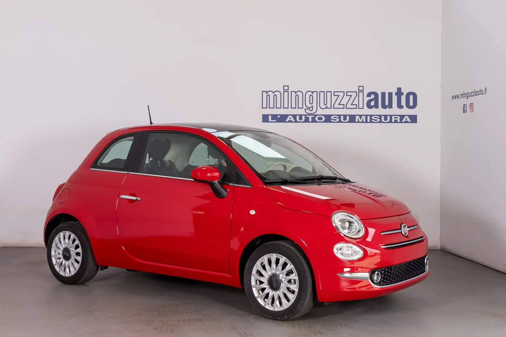 Fiat 500 1.0 hybrid Dolcevita 70cv Rosso - 1