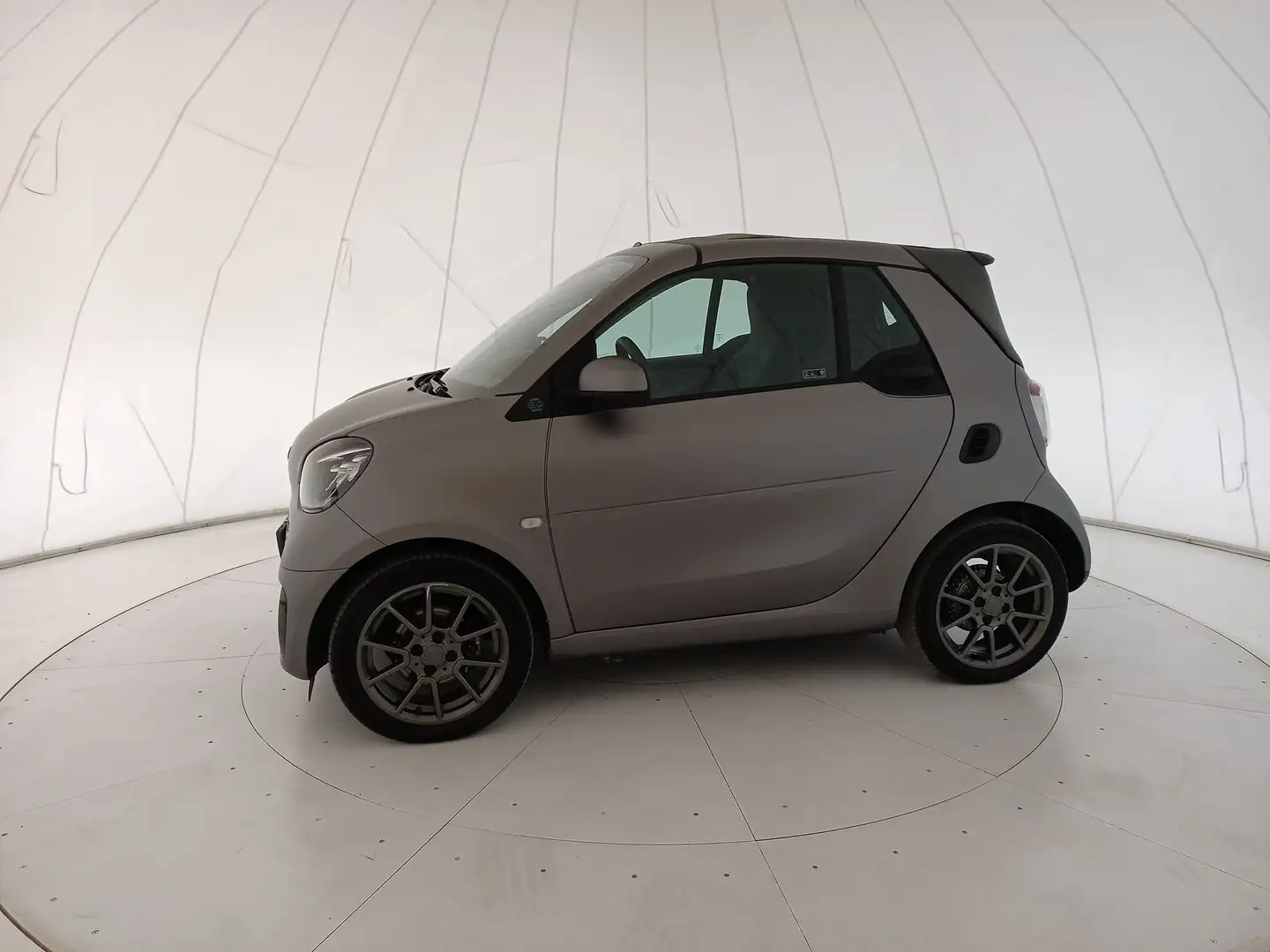 smart forTwo III 2020 Cabrio Cabrio eq suitegrey-grey 22kW Gris - 2