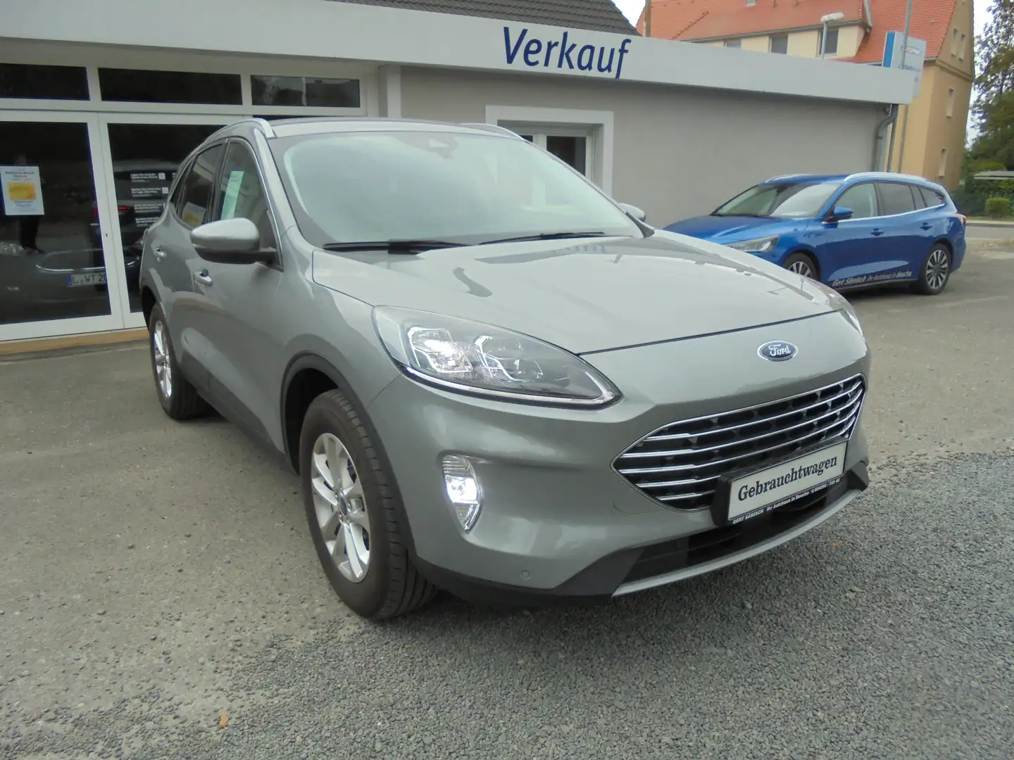Ford Kuga Hybrid Titanium X, FHEV, Allrad, Winter-Paket, Argento - 2