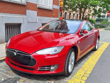 Model S 85 P195 - incl. levenslang GRATIS LADEN
